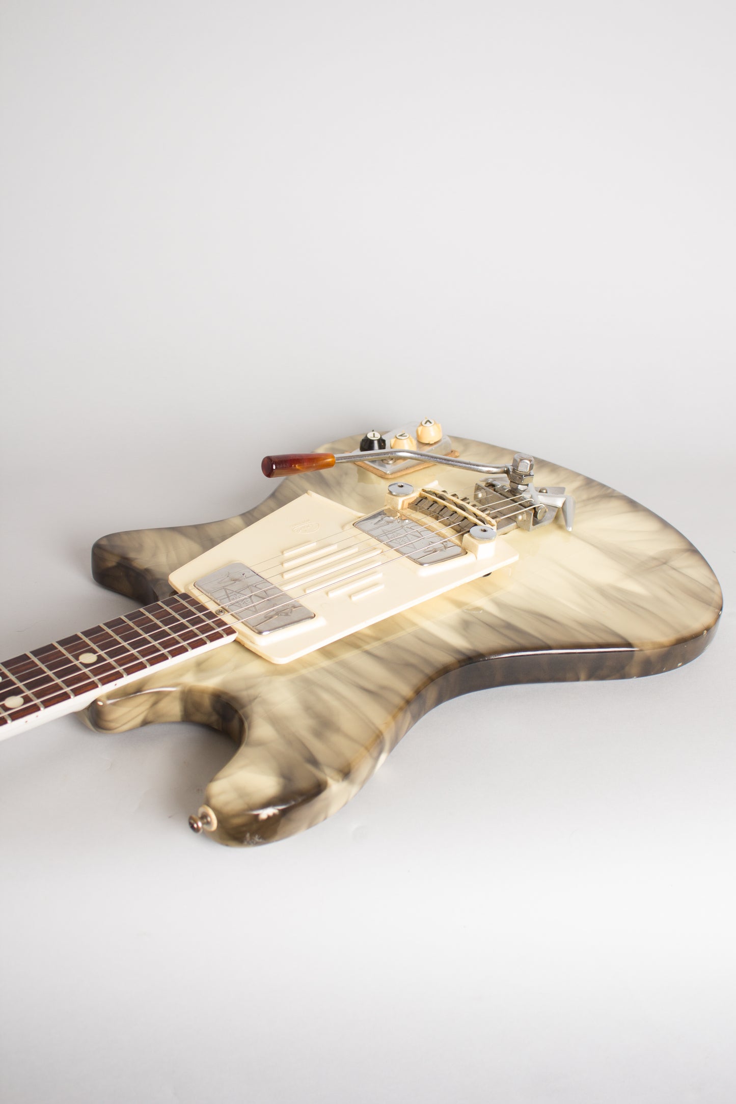 Wandre Twist Solid Body Electric Guitar (1963)