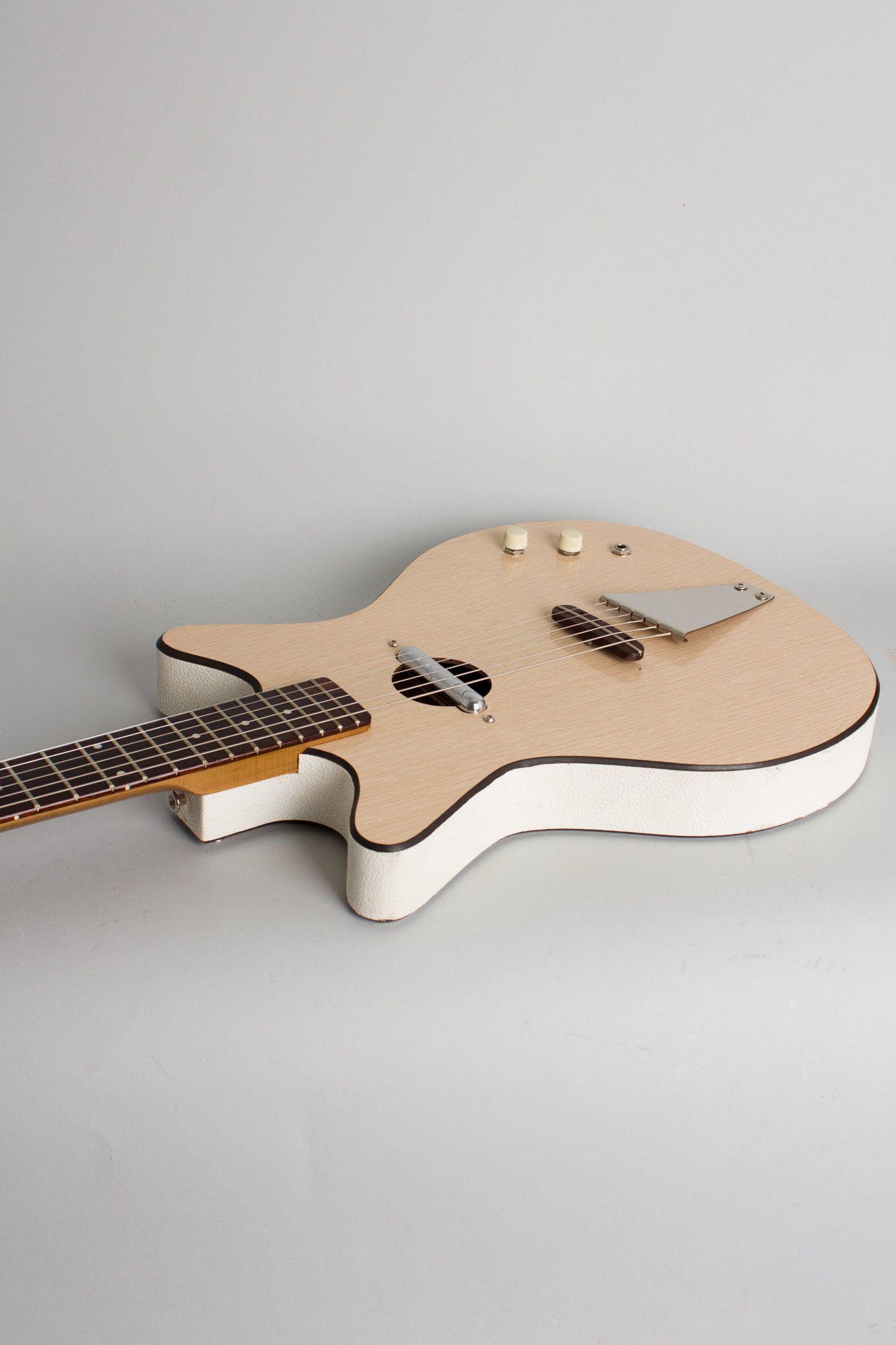 Danelectro Convertible Model 5015 Thinline Hollow Body Electric Guitar (1965)