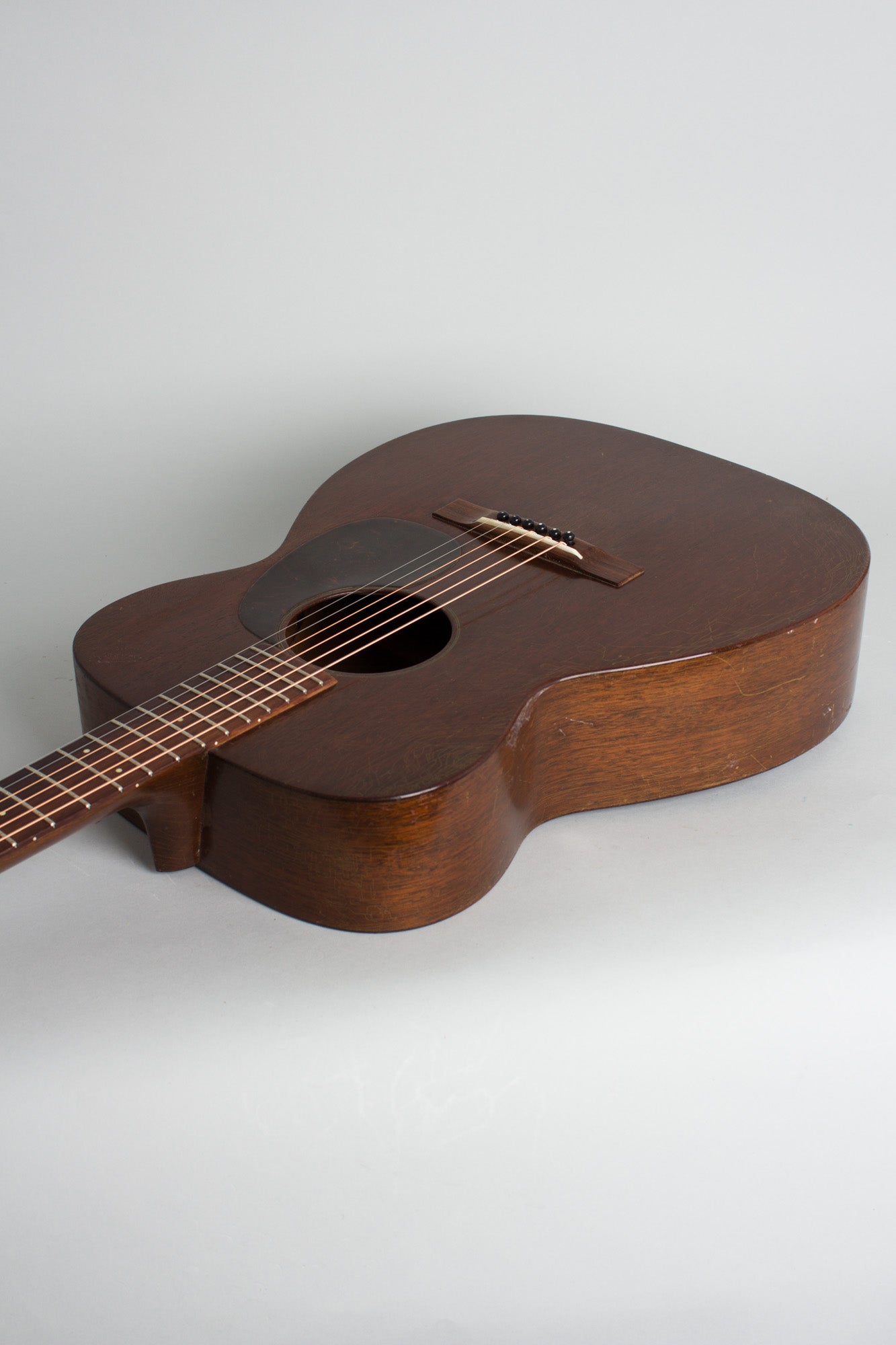 C. F. Martin 00-17 Flat Top Acoustic Guitar (1946)