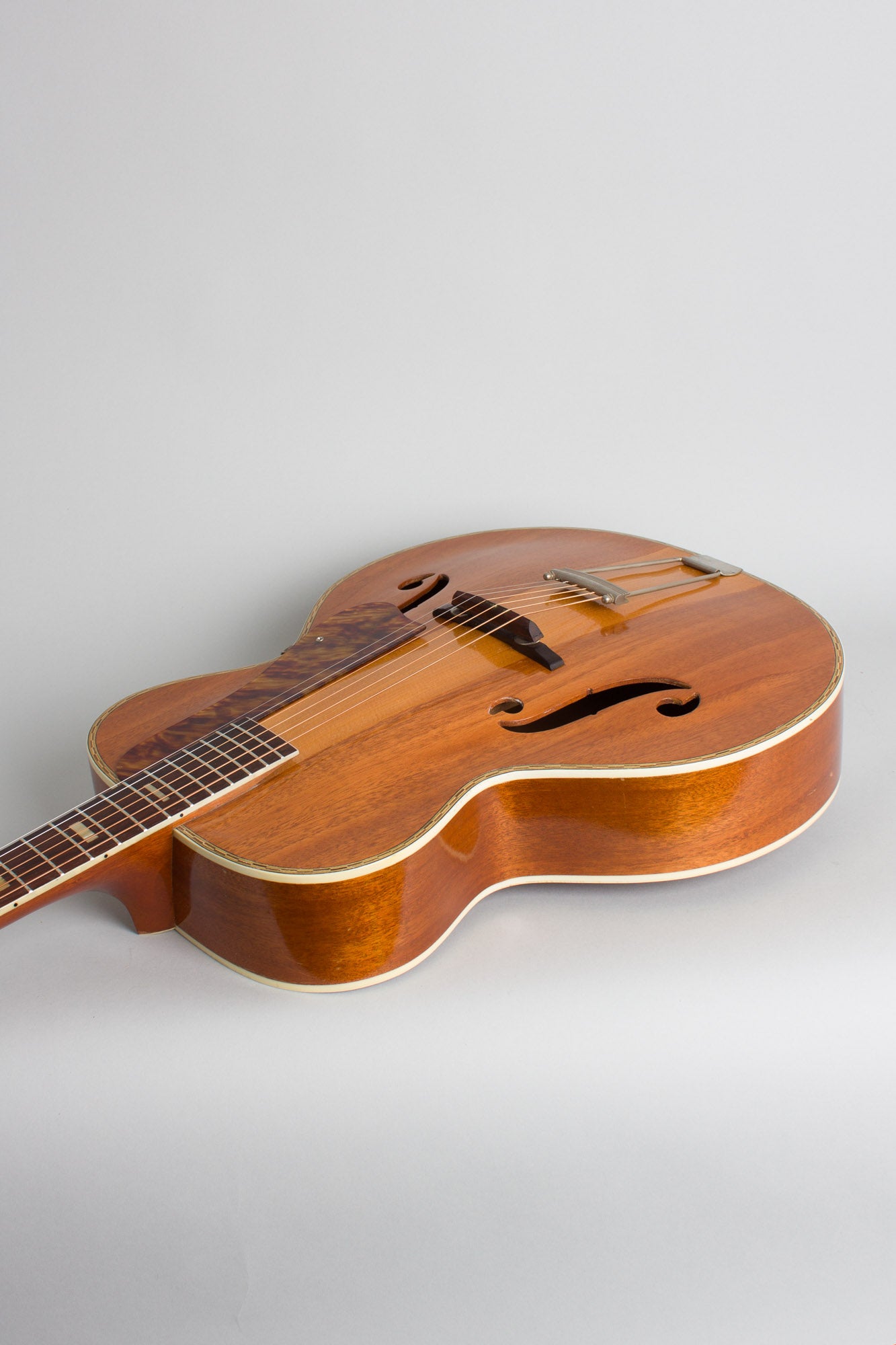 Harmony Patrician H-1414 Arch Top Acoustic Guitar (1954)