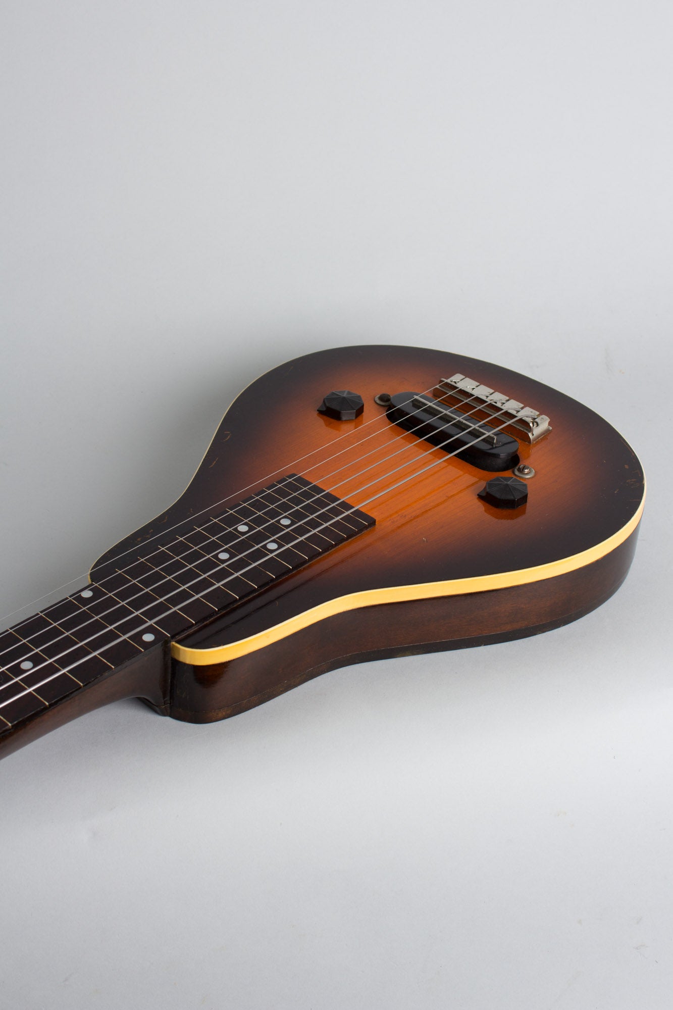 Gibson Recording King Roy Smeck Model AB104 Lap Steel Electric Guitar (1938)