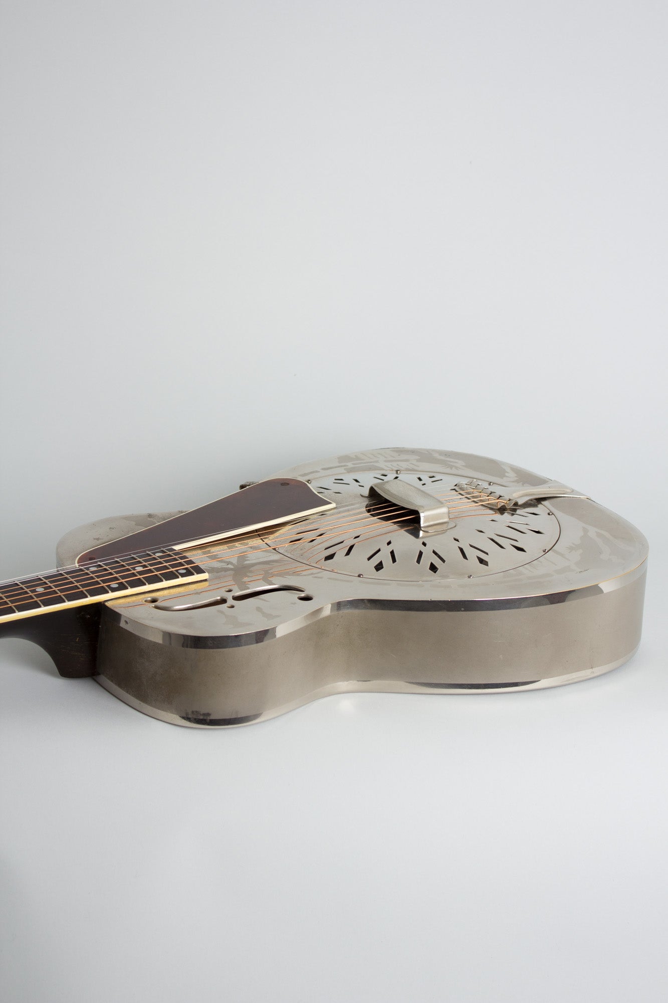 National Style 0 Resophonic Guitar (1936)