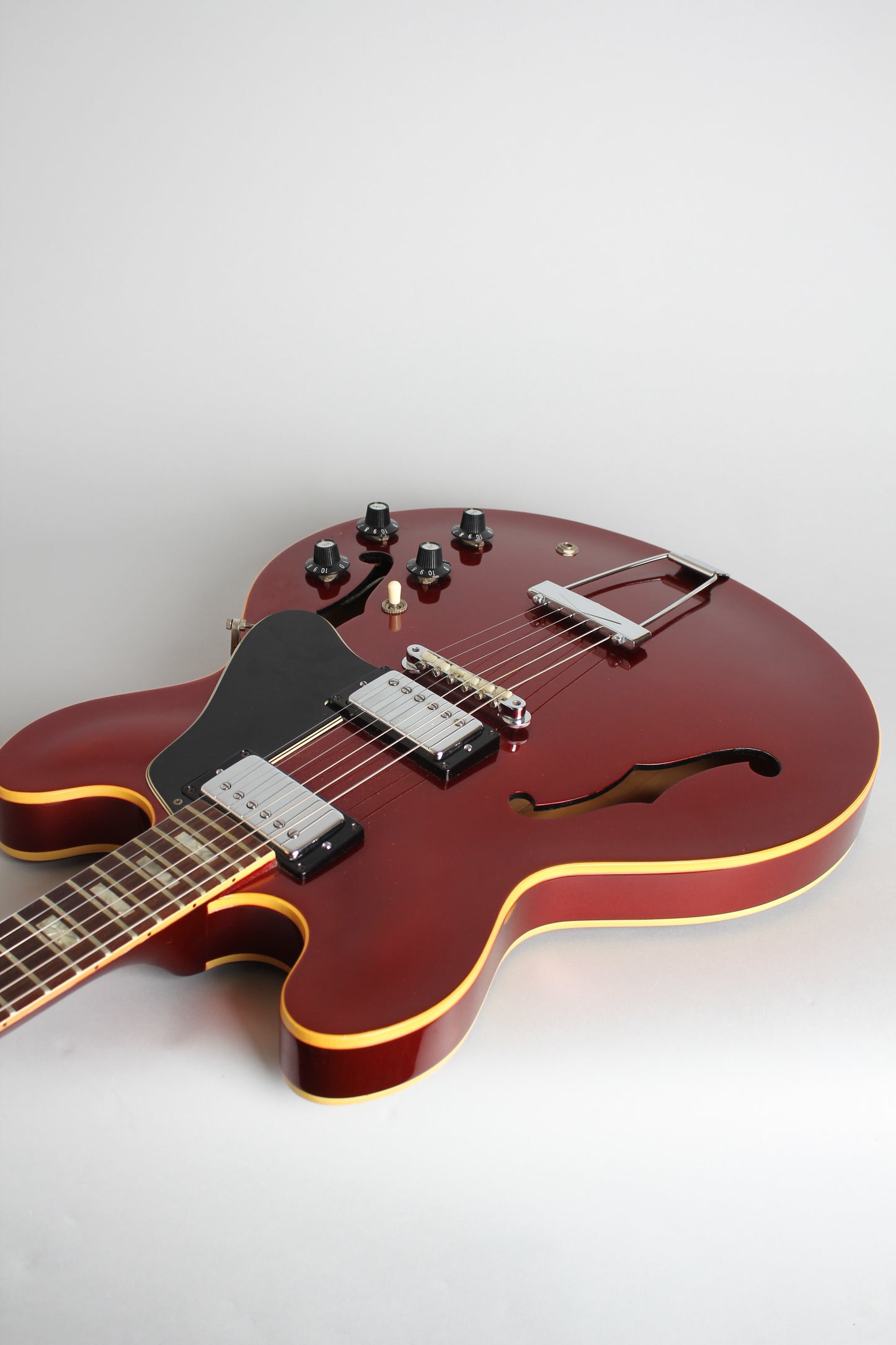 Gibson ES-335TD Semi-Hollow Body Electric Guitar (1968)