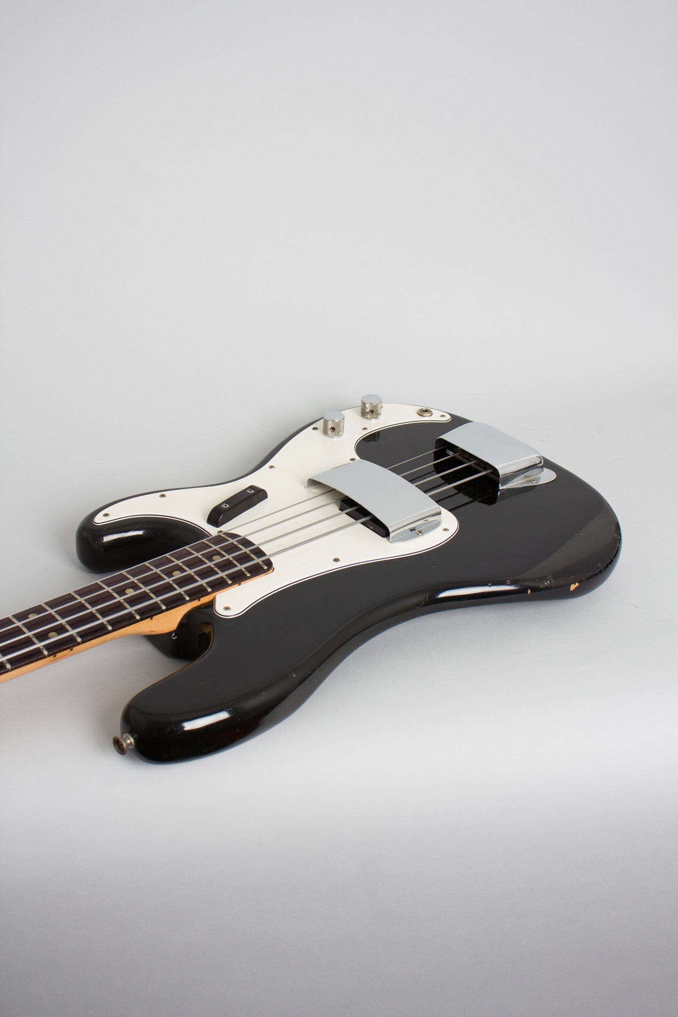 Fender Precision Bass Solid Body Electric Bass Guitar (1973)