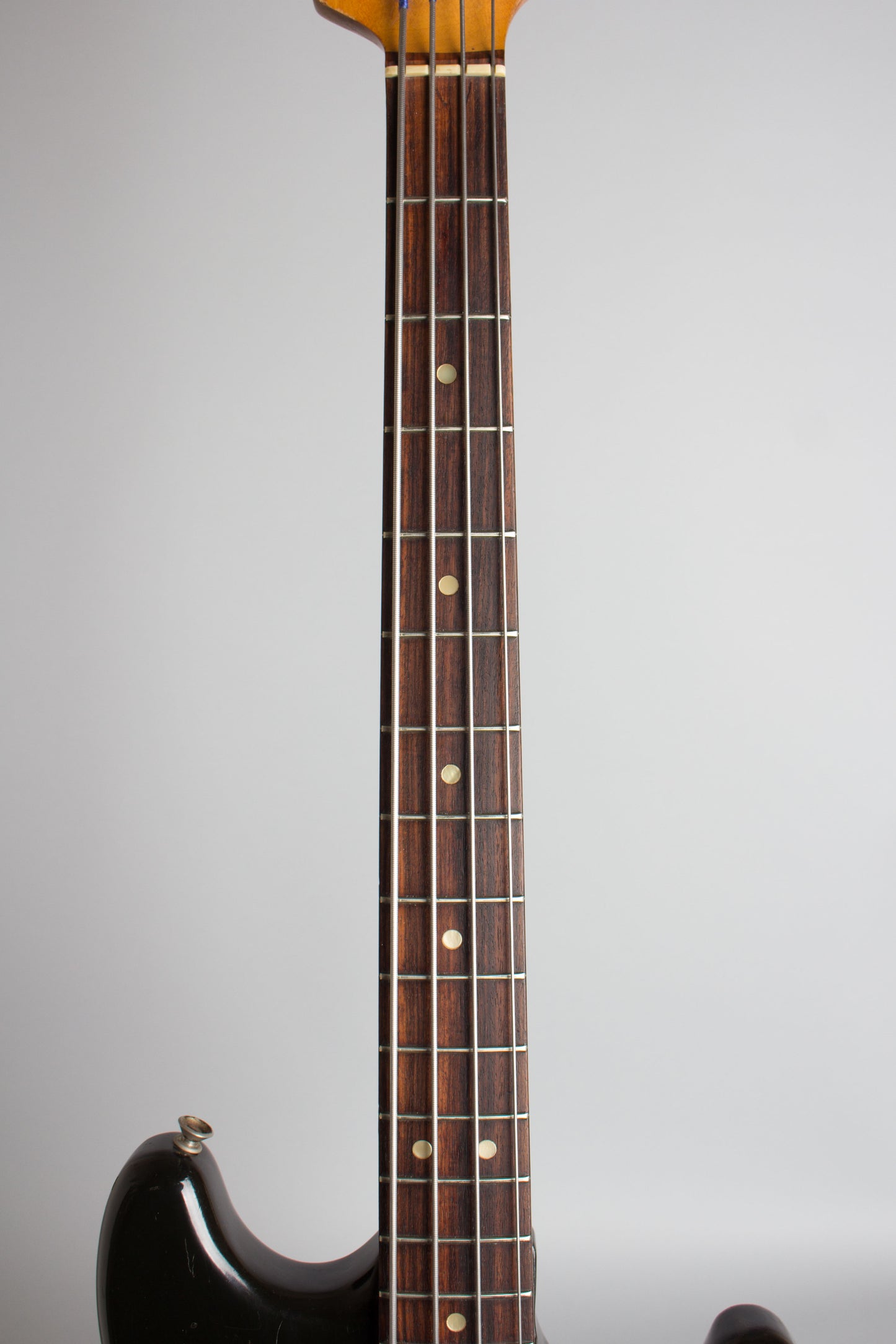 Fender Musicmaster Bass Solid Body Electric Bass Guitar (1977)