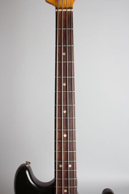 Fender Musicmaster Bass Solid Body Electric Bass Guitar (1977)