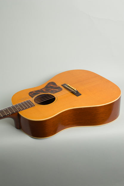 Gibson J-35 Flat Top Acoustic Guitar (1939)