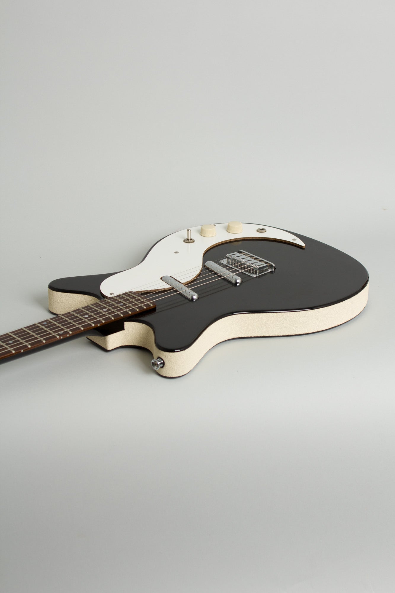 Jerry Jones Neptune Shorthorn Semi-Hollow Body Electric Guitar