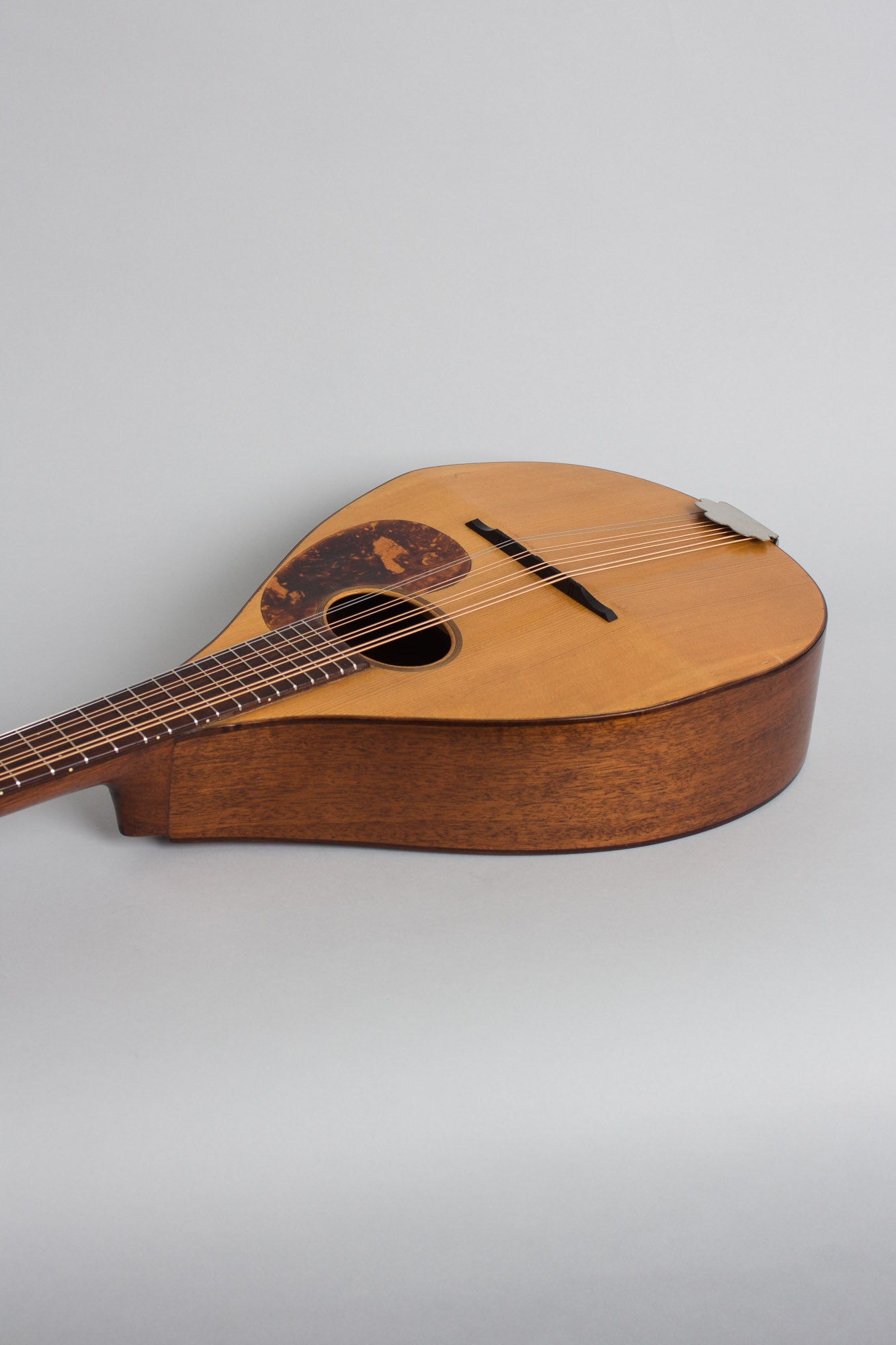 C. F. Martin Style A Flat back, bent top Mandola (1919)