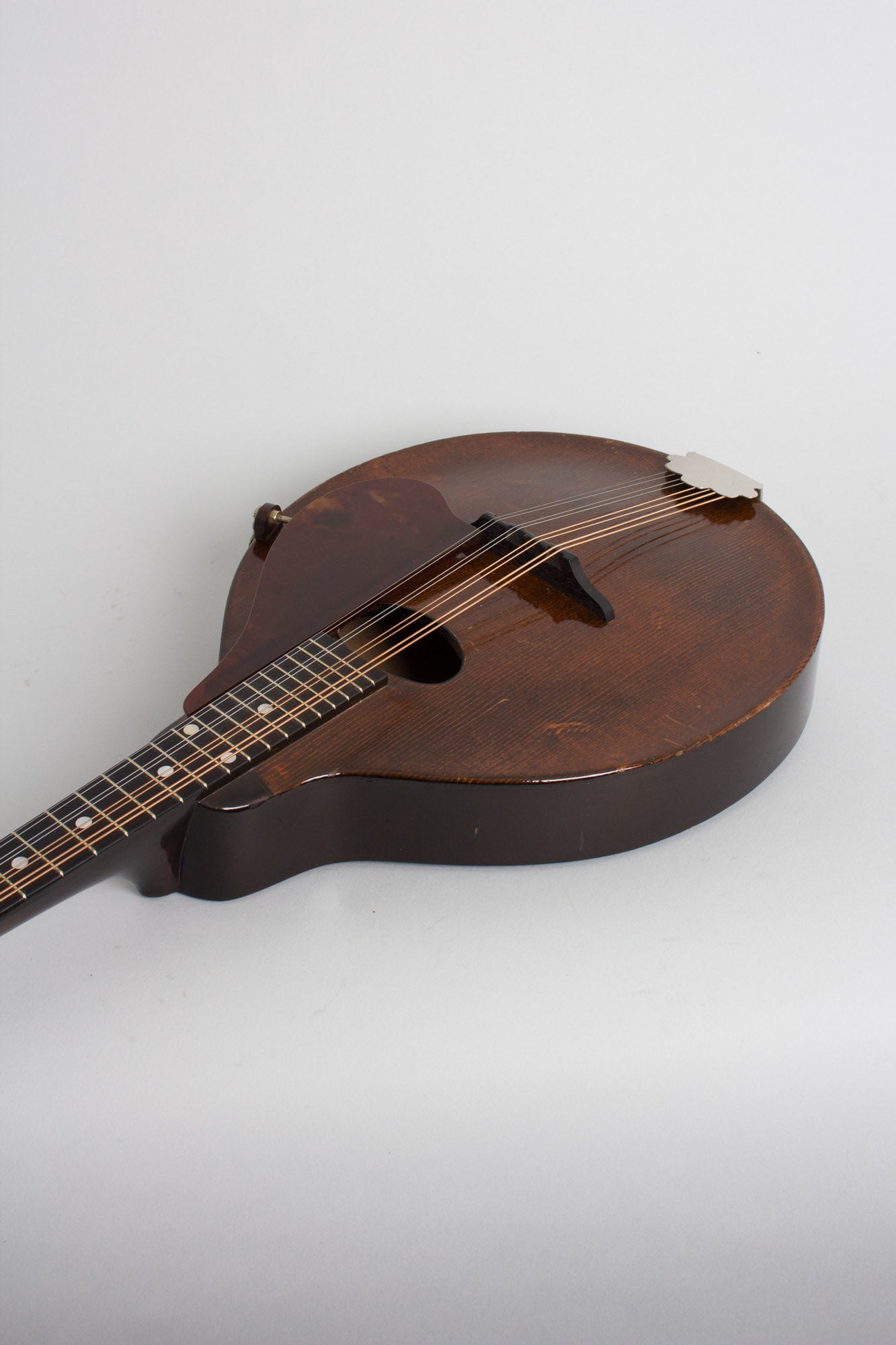 Gibson A-Junior Snakehead Carved Top Mandolin (1925)
