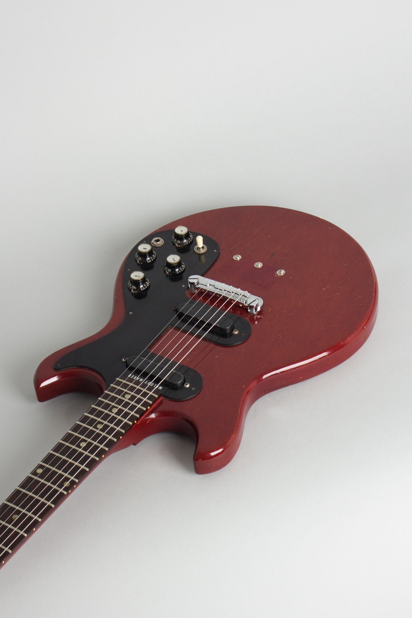 Gibson Melody Maker D Solid Body Electric Guitar (1965)