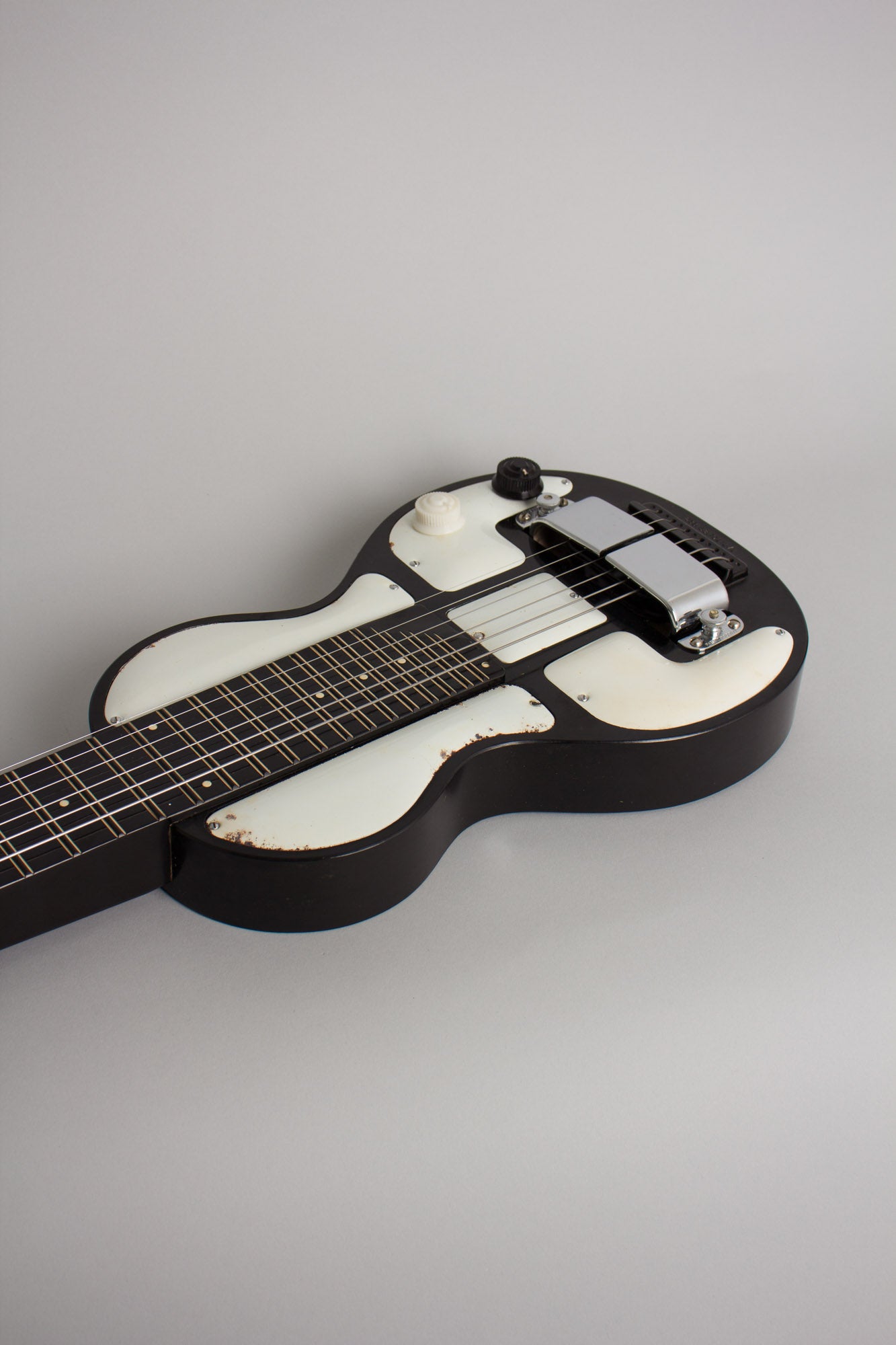 Rickenbacker Model B-6 Lap Steel Electric Guitar (1940)
