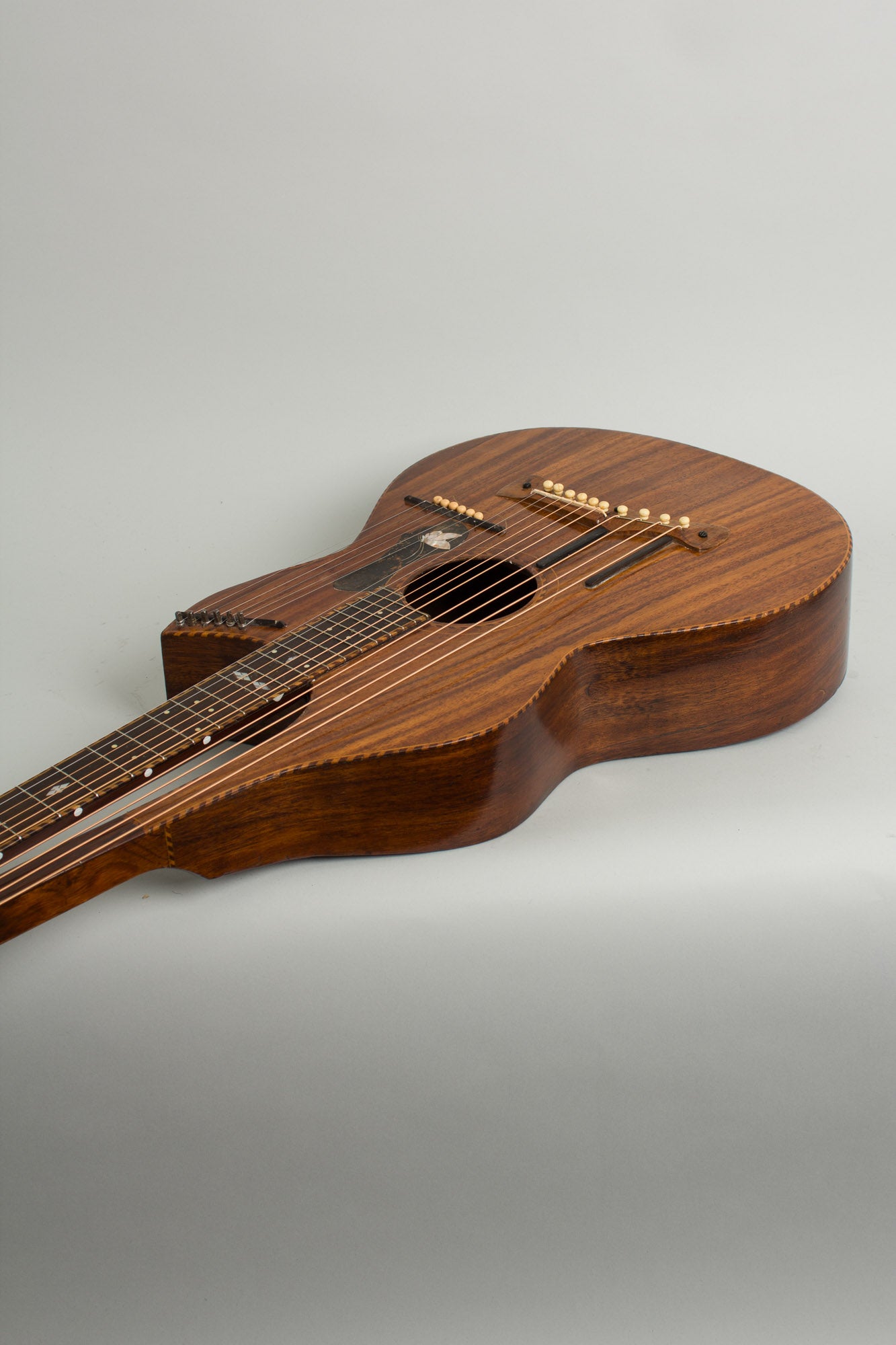 Knutsen 16 String Harp Guitar (1914)