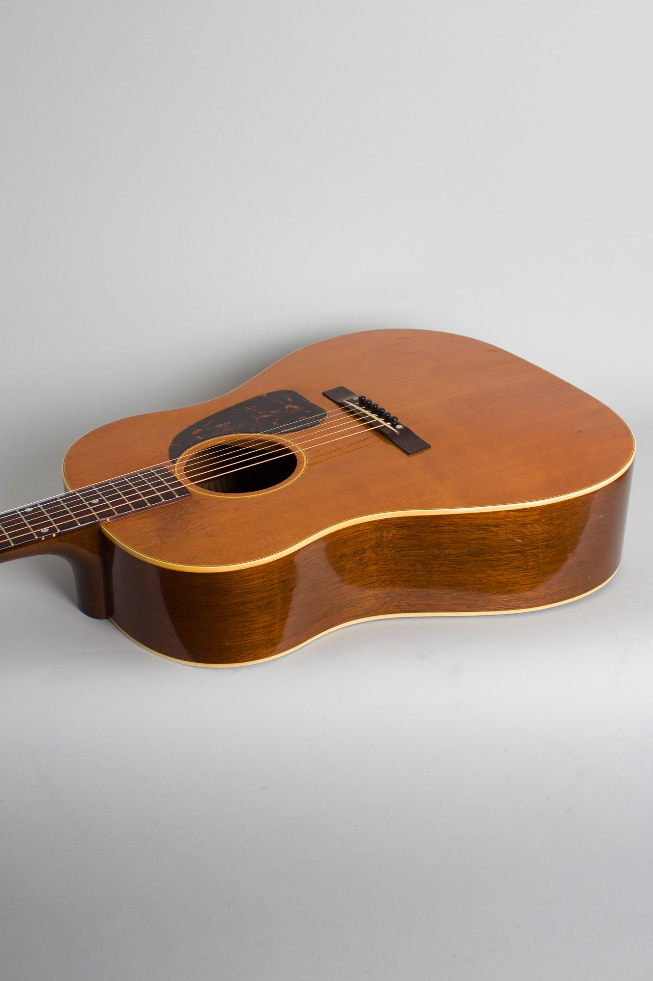 Gibson J-50 Flat Top Acoustic Guitar (1947)