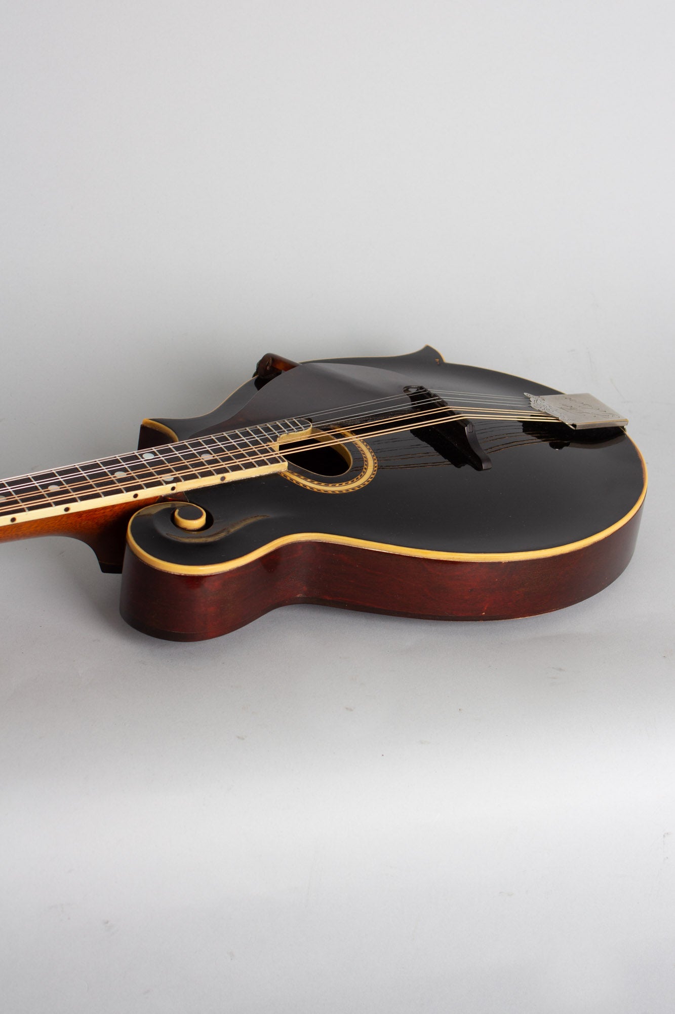 Gibson F-2 Carved Top Mandolin (1912)