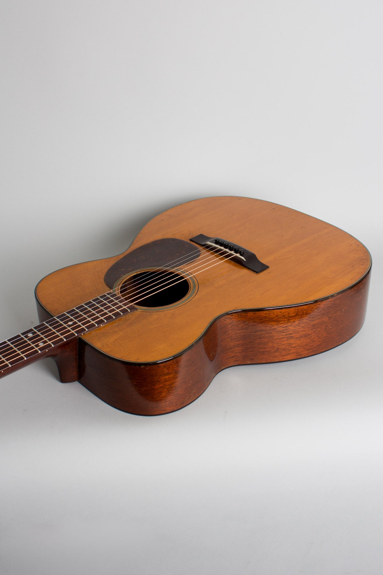 C. F. Martin 000-18 Flat Top Acoustic Guitar (1946)