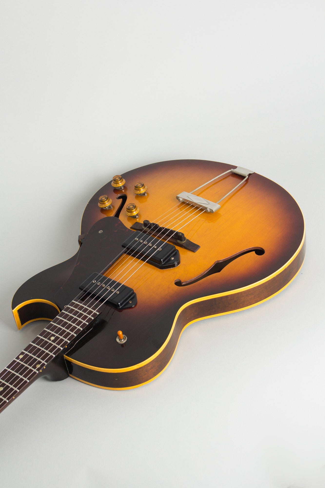 Gibson ES-125TDC Thinline Hollow Body Electric Guitar (1960)