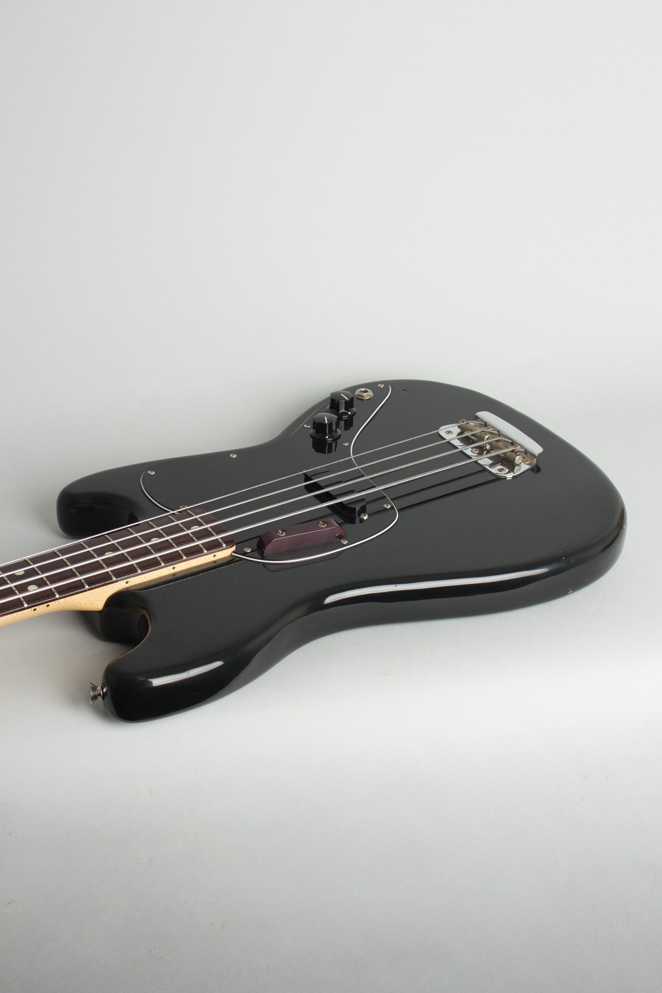 Fender Musicmaster Bass Solid Body Electric Bass Guitar (1979)