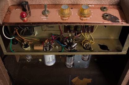 DeArmond R5 Tube Amplifier (1960)