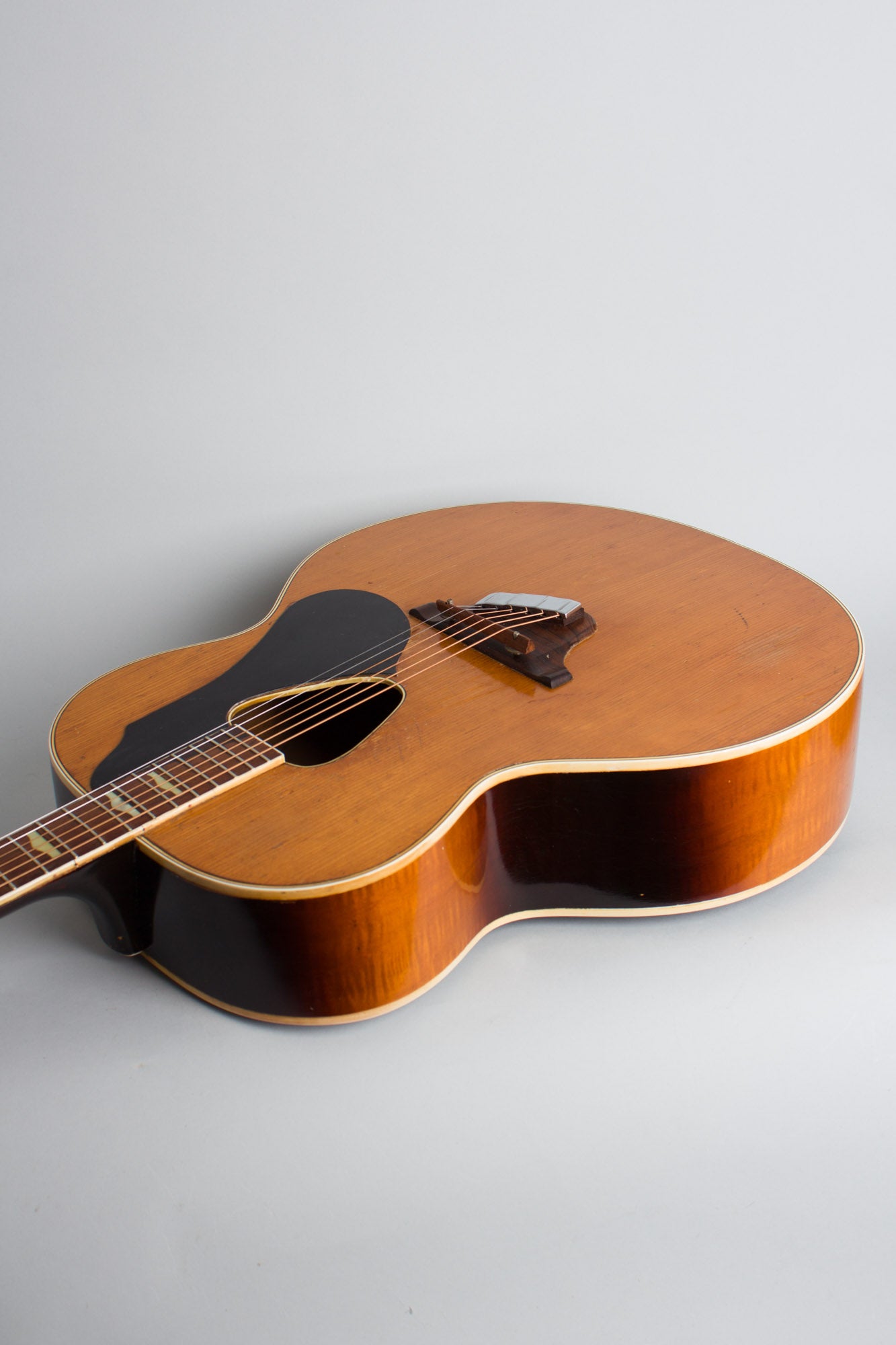 Gretsch Syncromatic Model 6021 Town & Country Flat Top Acoustic Guitar (1956)
