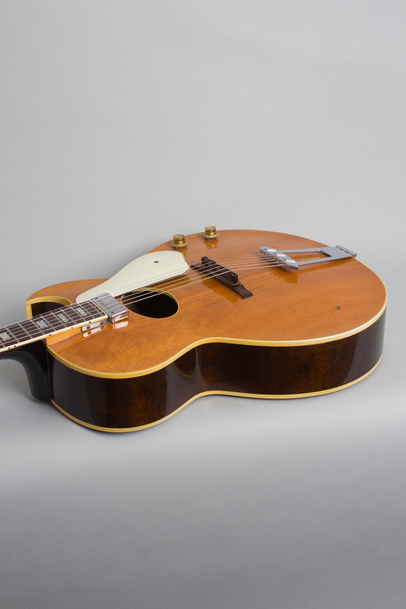 Epiphone Howard Roberts Acoustic/Electric Arch Top Acoustic Guitar (1966)