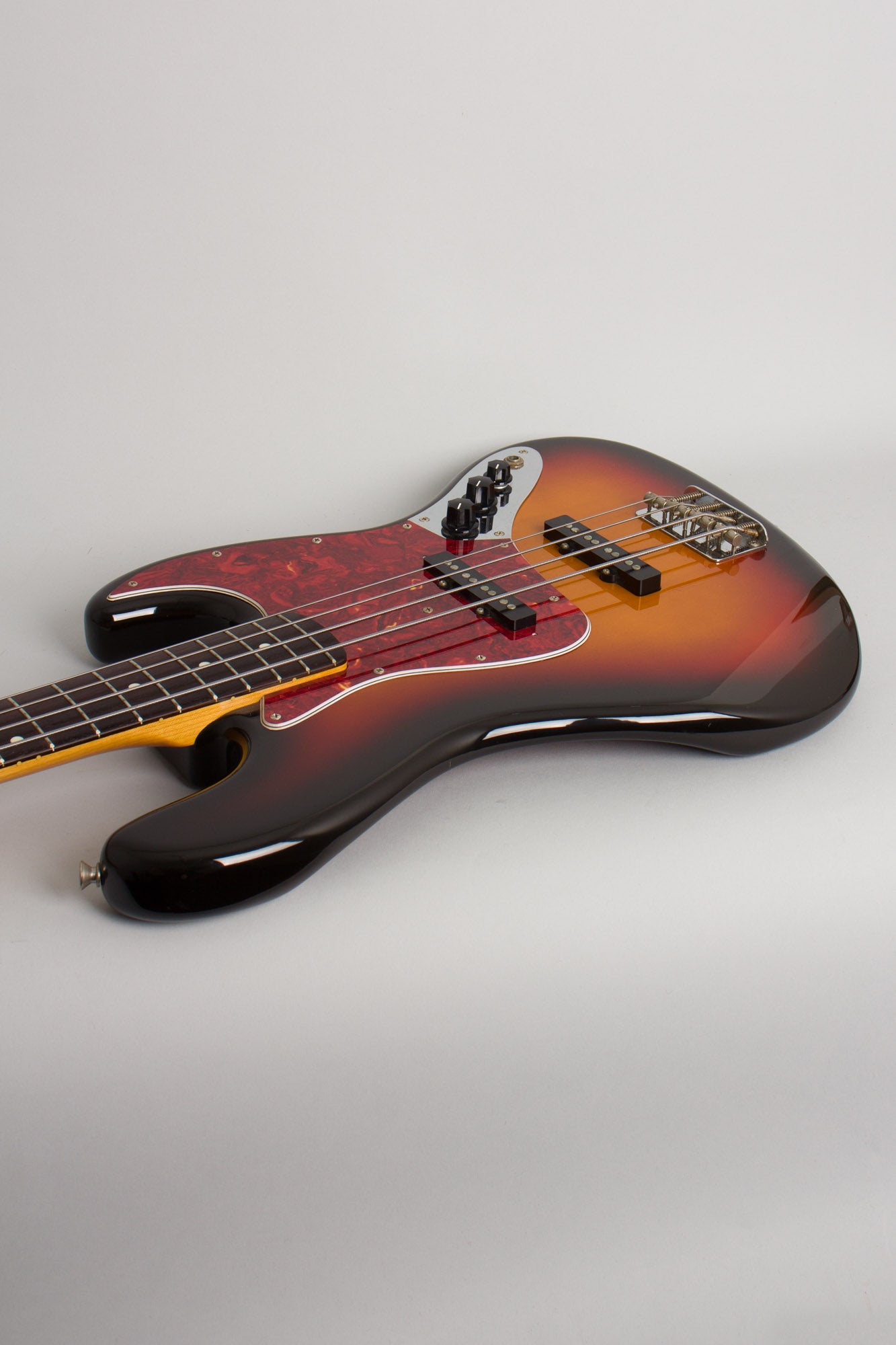 Fender Jazz Bass JB-62 Solid Body Electric Bass Guitar (1993)