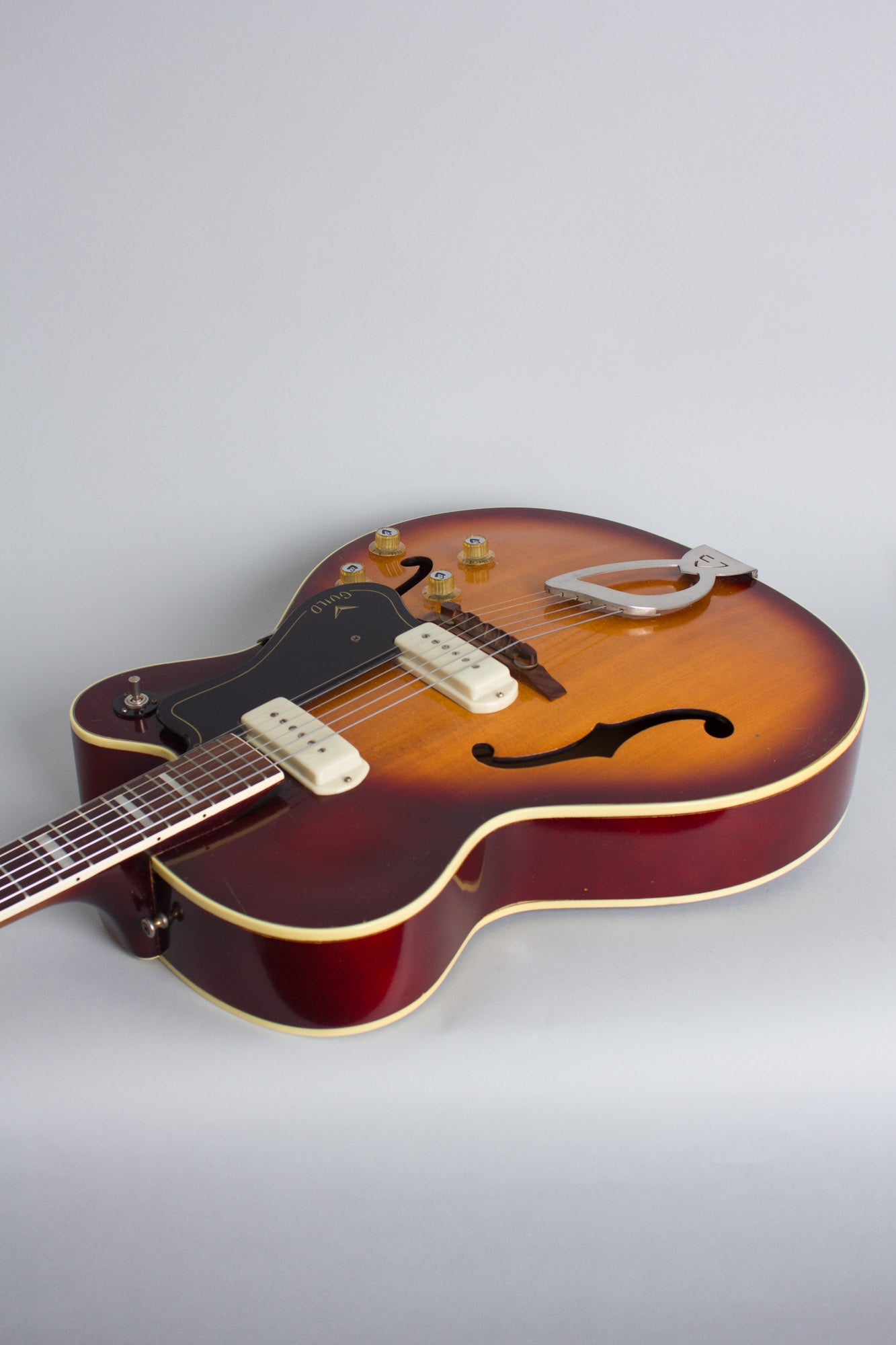 Guild X-175 Arch Top Hollow Body Electric Guitar (1961)