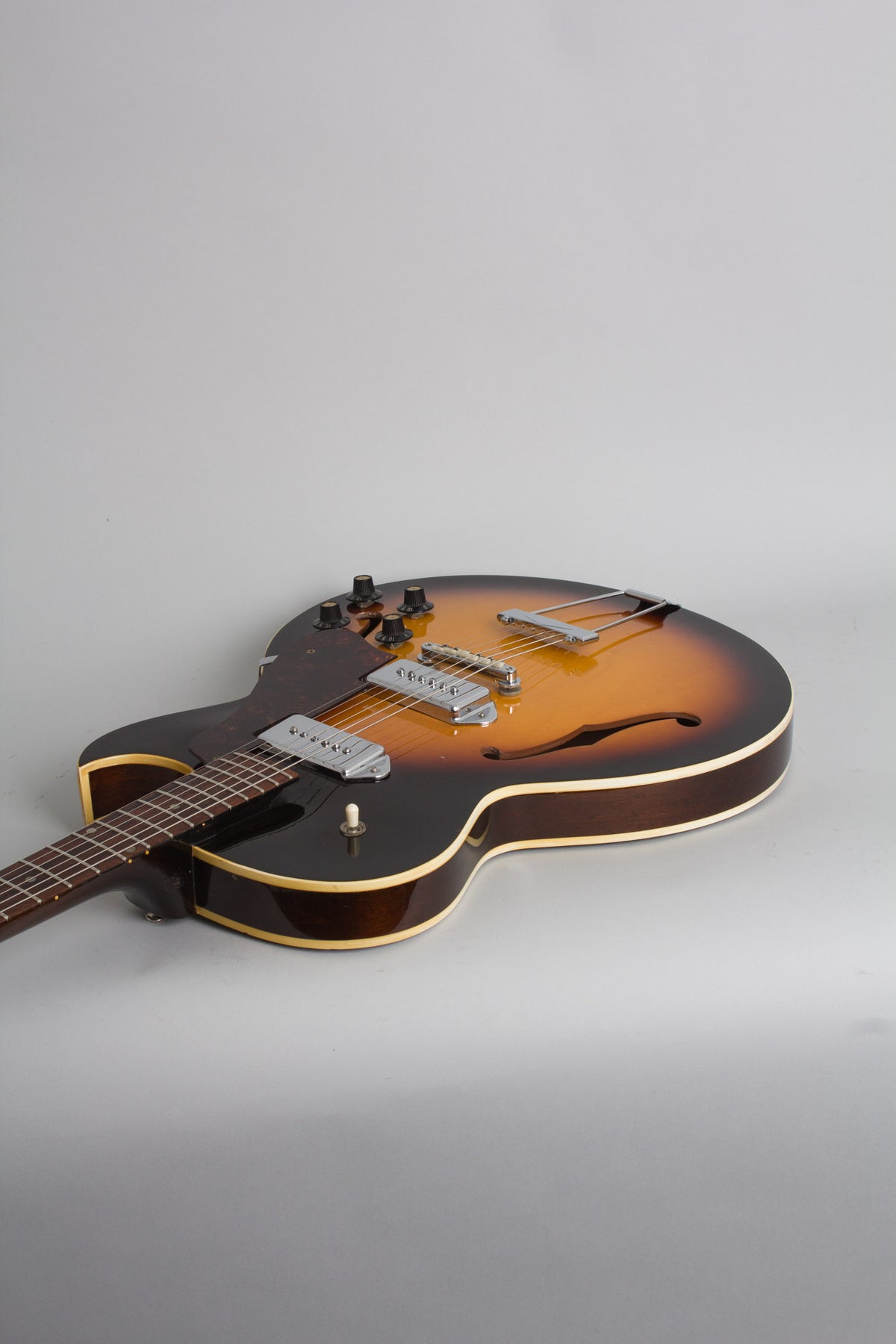 Gibson ES-125TDC Thinline Hollow Body Electric Guitar (1968)