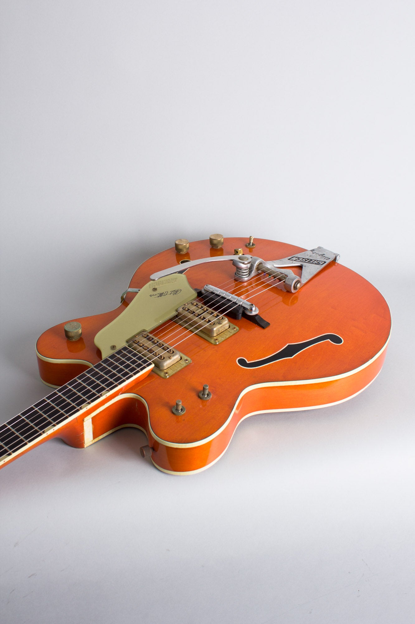 Gretsch Model 6120 Chet Atkins Hollowbody Thinline Hollow Body Electric Guitar (1965)