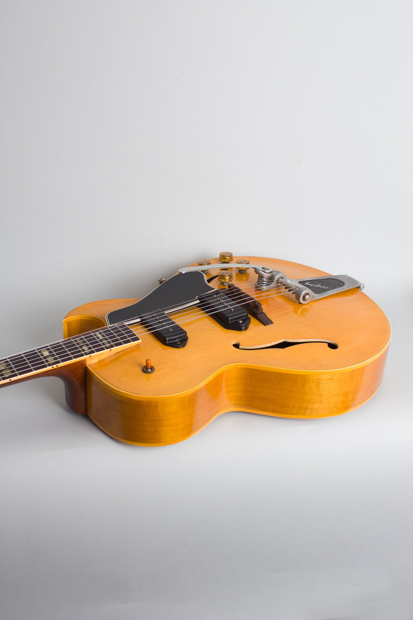 Gibson ES-175DN Arch Top Hollow Body Electric Guitar (1955)