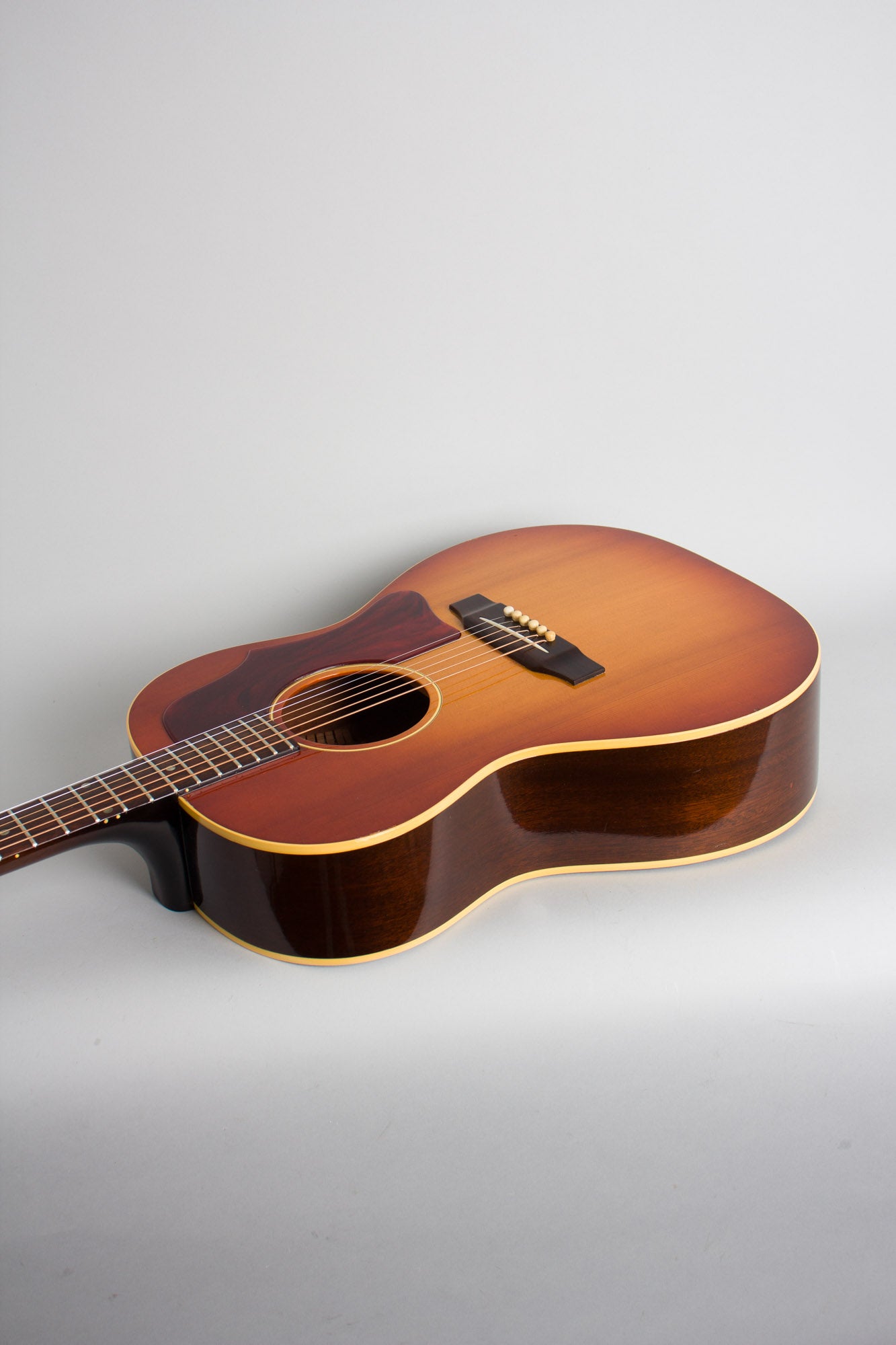 Gibson LG-1 Flat Top Acoustic Guitar (1965)