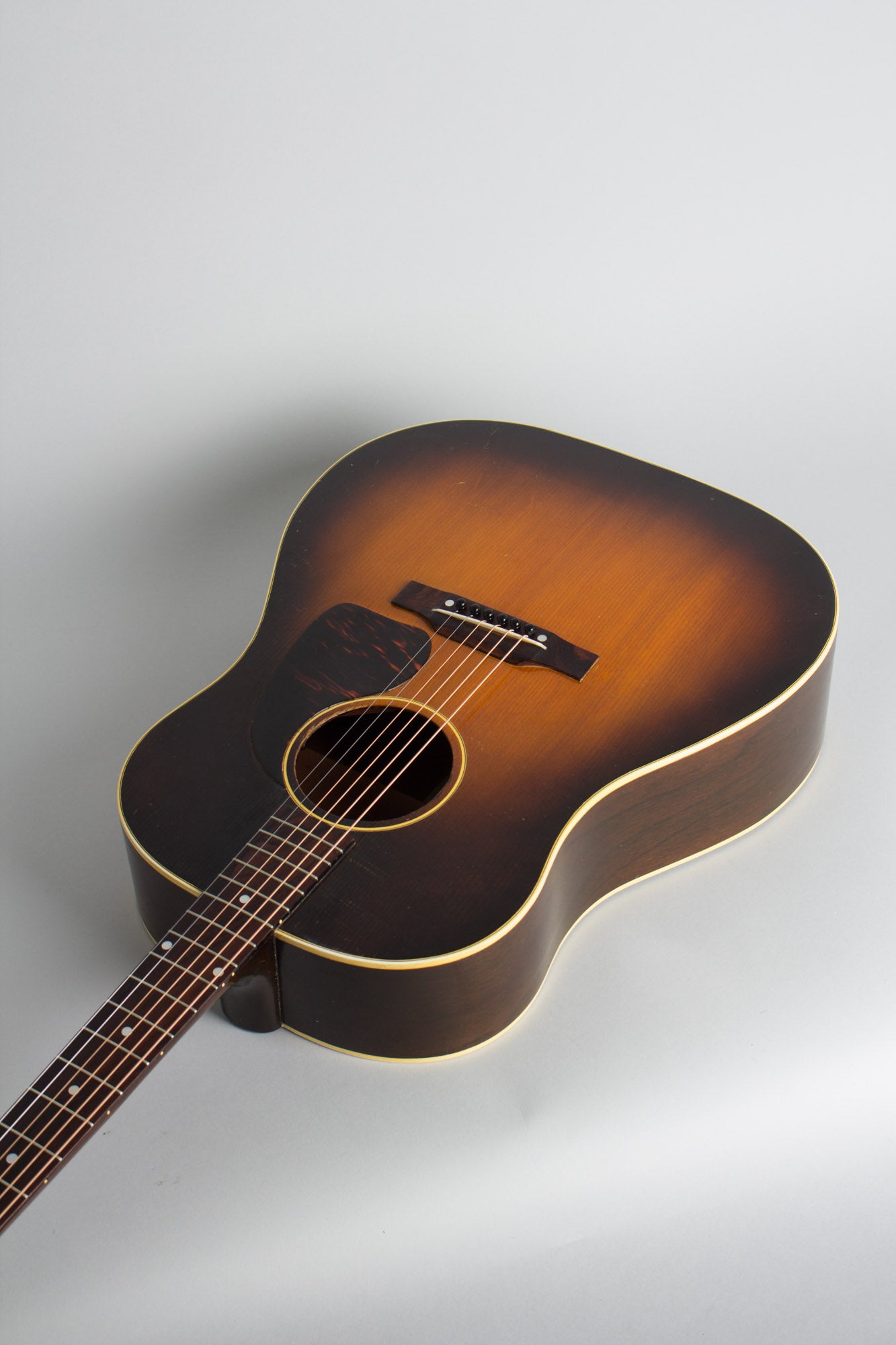 Gibson J-45 Flat Top Acoustic Guitar (1951)