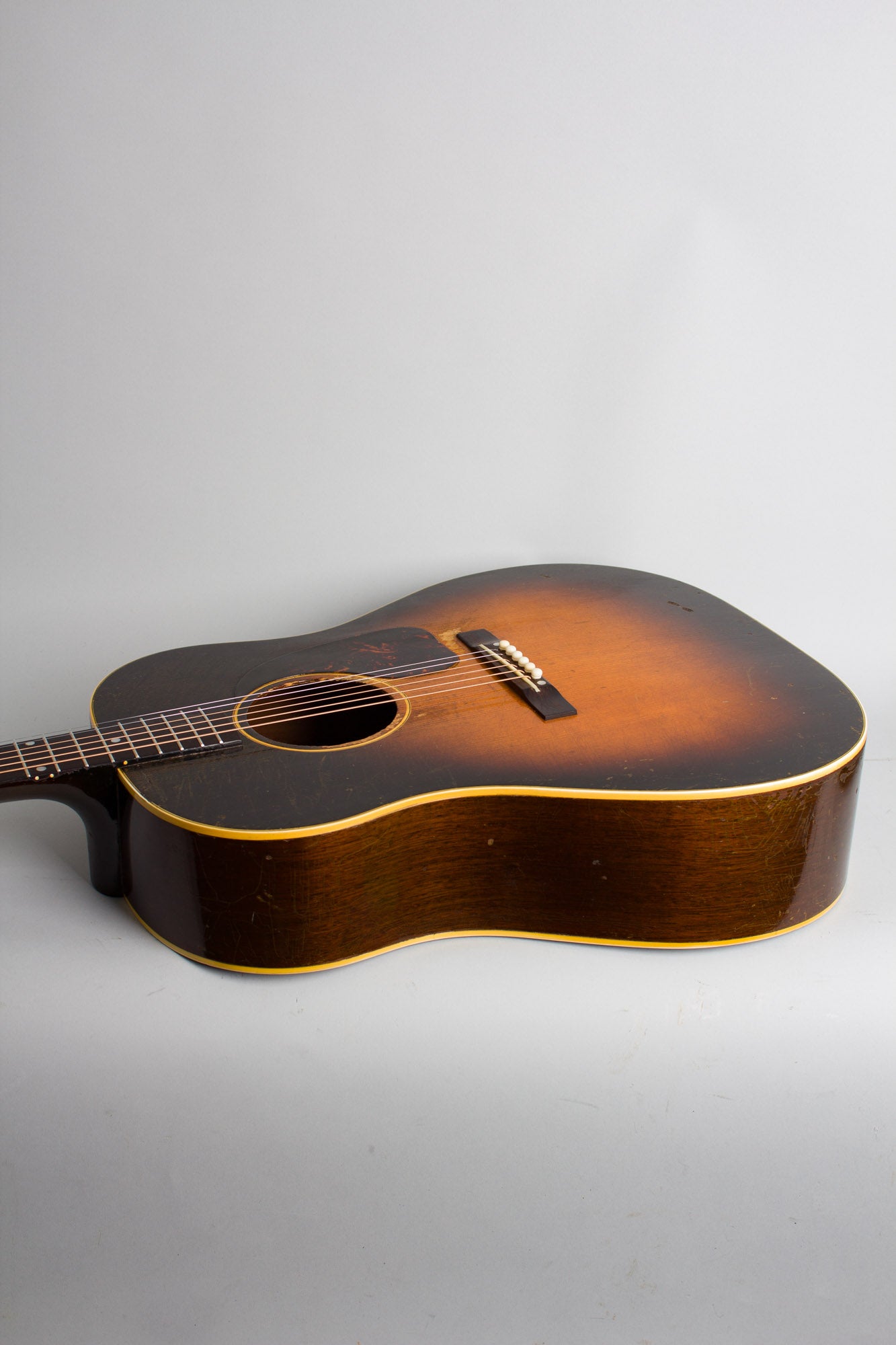 Gibson J-45 Flat Top Acoustic Guitar (1949)