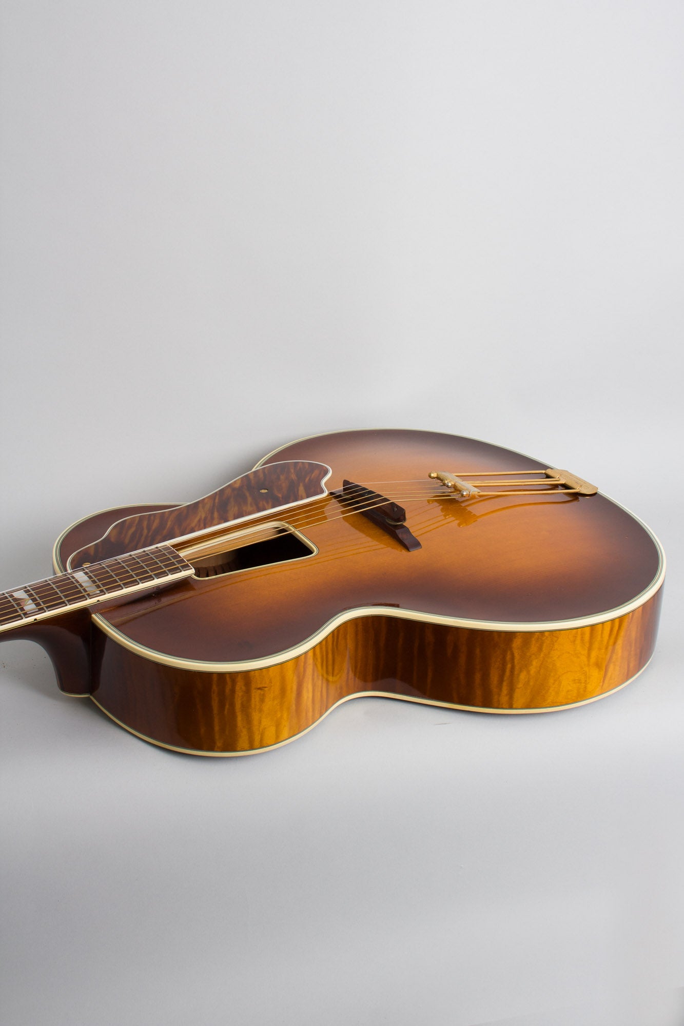 Epiphone Emperor Concert Arch Top Acoustic Guitar (1949)