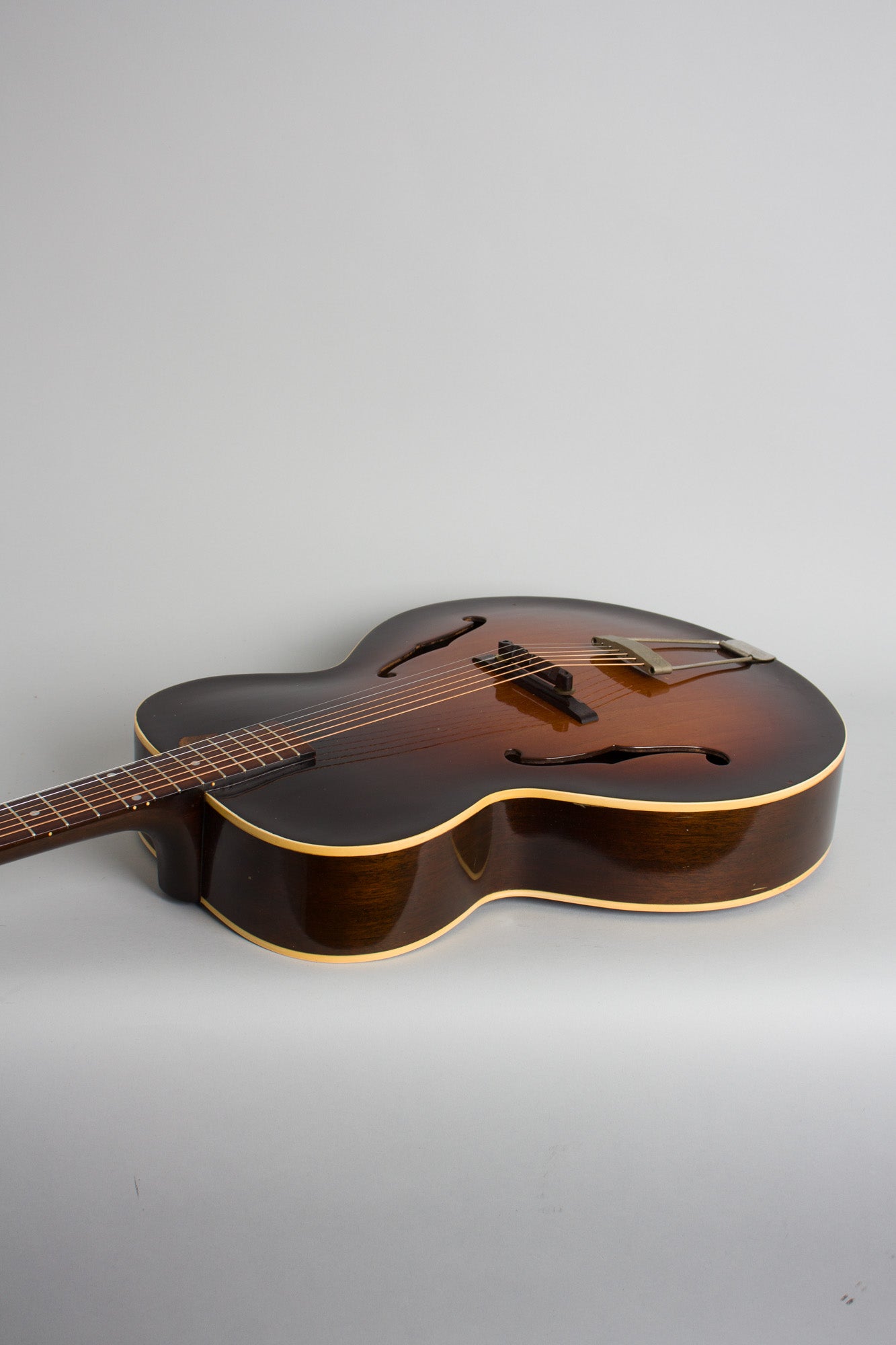 Gibson L-48 Arch Top Acoustic Guitar (1951)