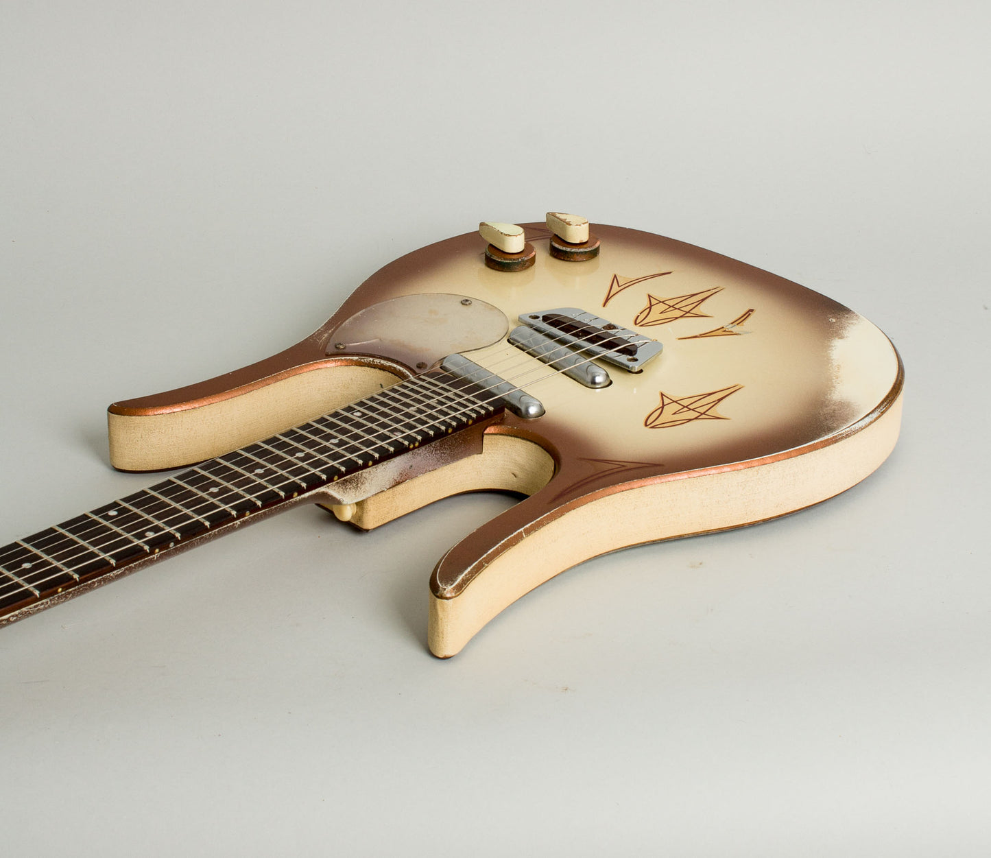 Danelectro Longhorn Guitarlin Model 4123 Semi-Hollow Body Electric Guitar (1960)