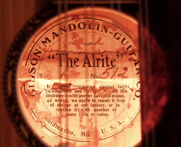 Gibson Alrite Style D Flat Top Mandolin (1917)