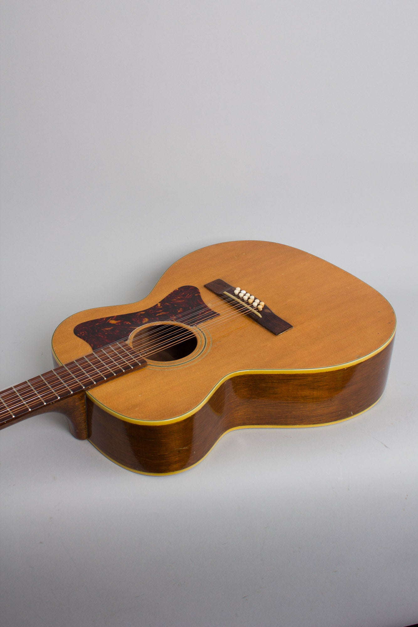Guild F-212 12 String Flat Top Acoustic Guitar (1963)