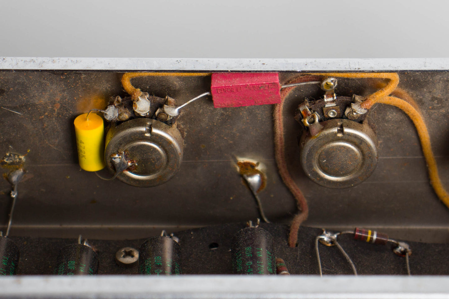Fender White Model 80 Tube Amplifier (1961)