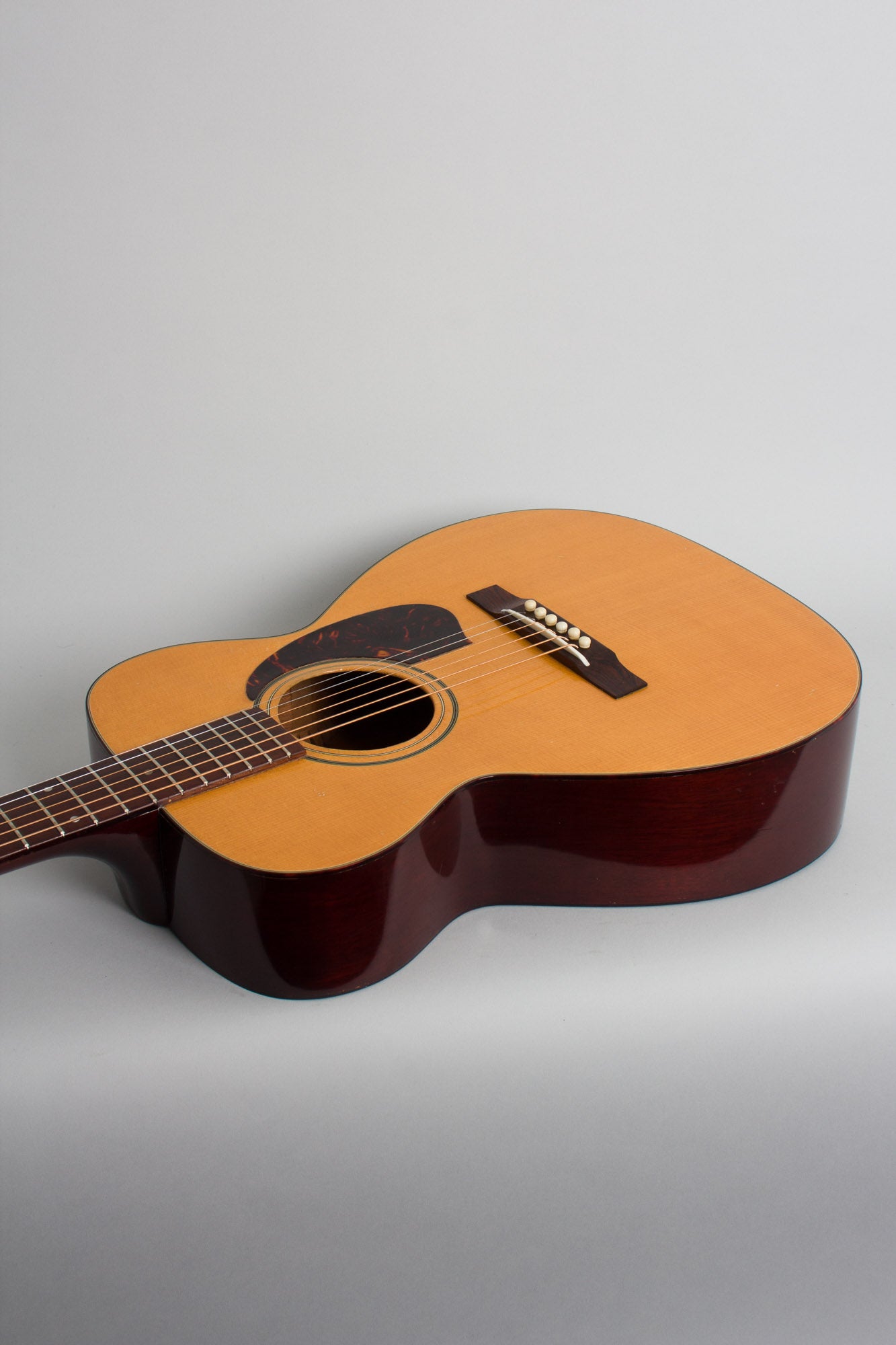 Guild F-20NT Flat Top Acoustic Guitar (1964)
