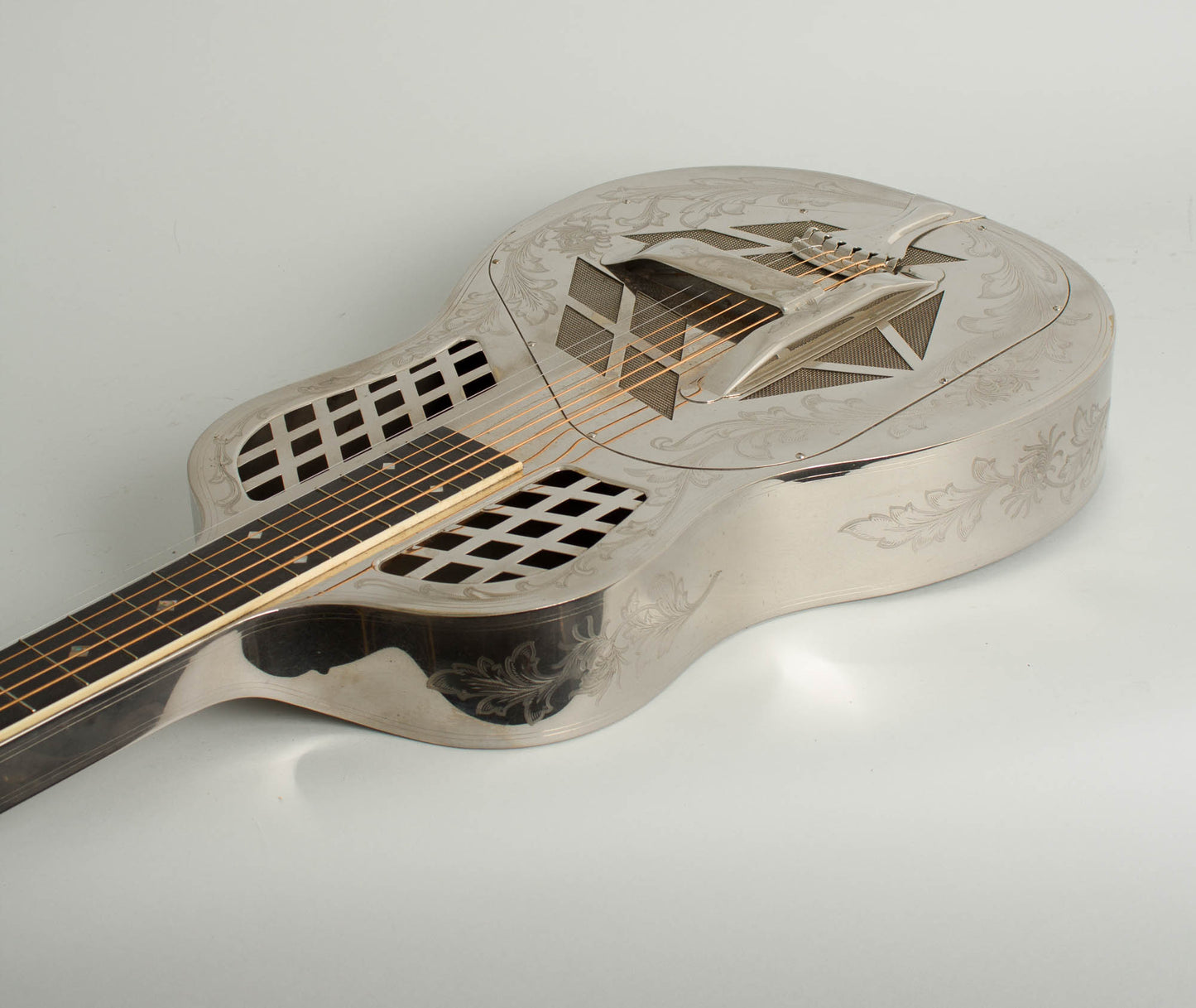 National Style 4 Tricone Squareneck Resophonic Guitar (1932)