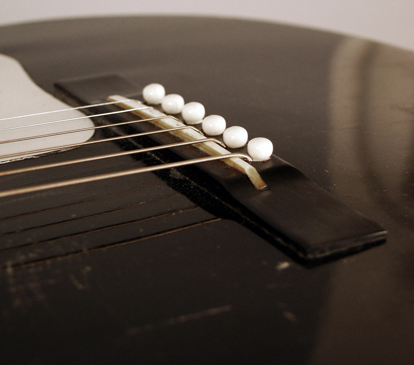 Gibson L-00 Flat Top Acoustic Guitar (1933)