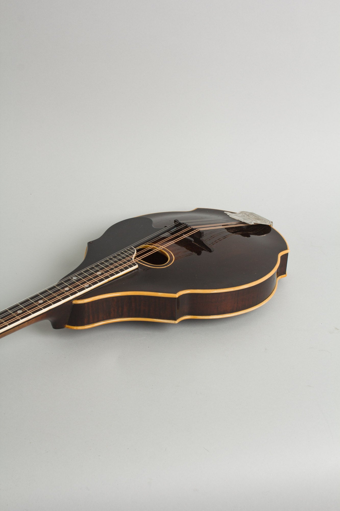 Bacon William Place Jr. Artist Model Carved Top Mandolin (1921)