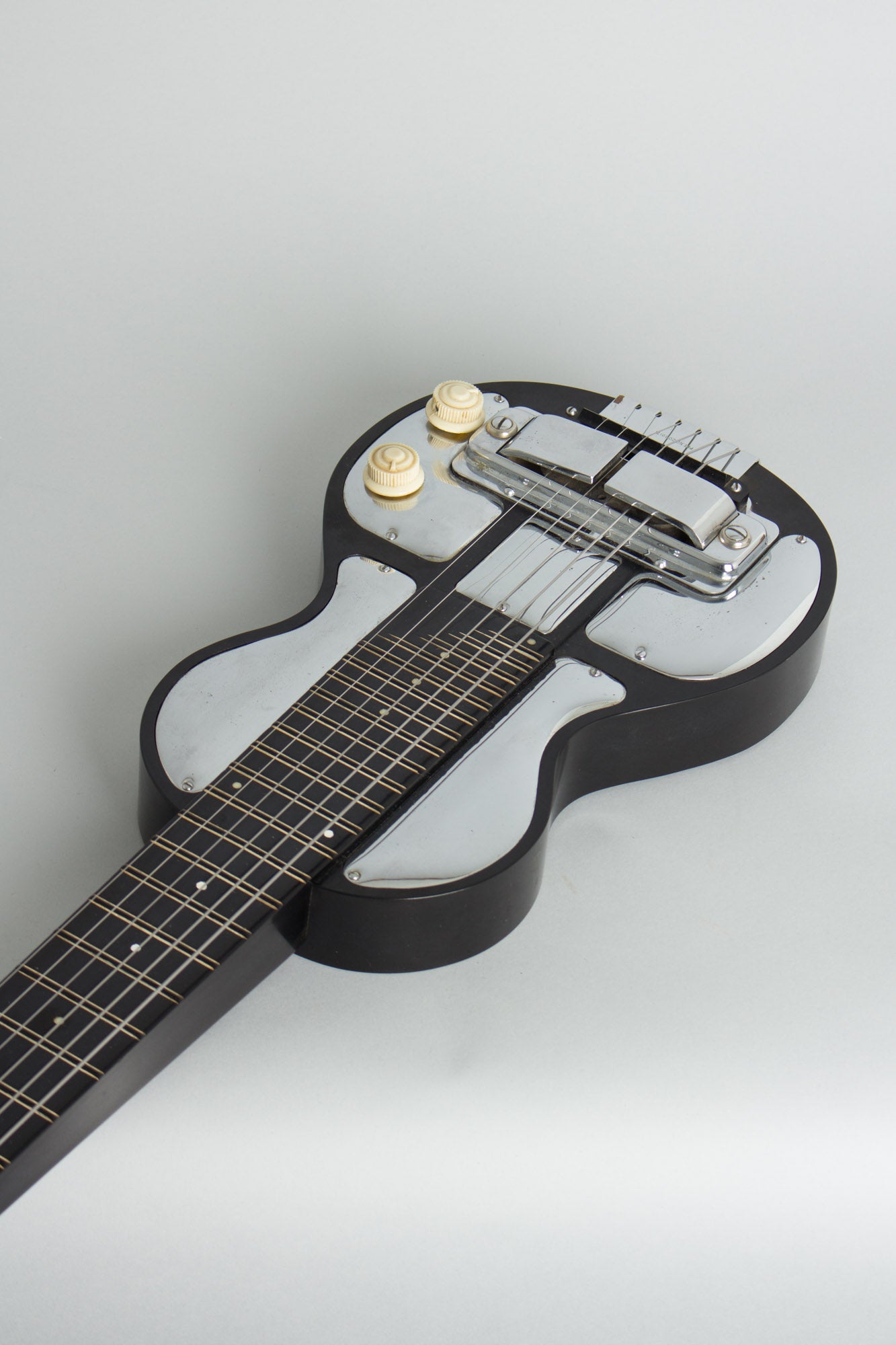 Rickenbacker Model B-6 Lap Steel Electric Guitar (1946)
