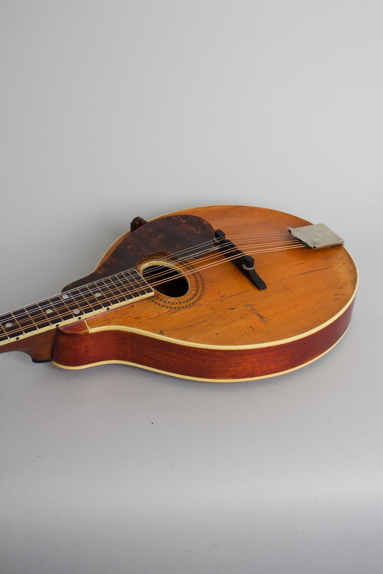 Gibson A-3 Carved Top Mandolin (1914)