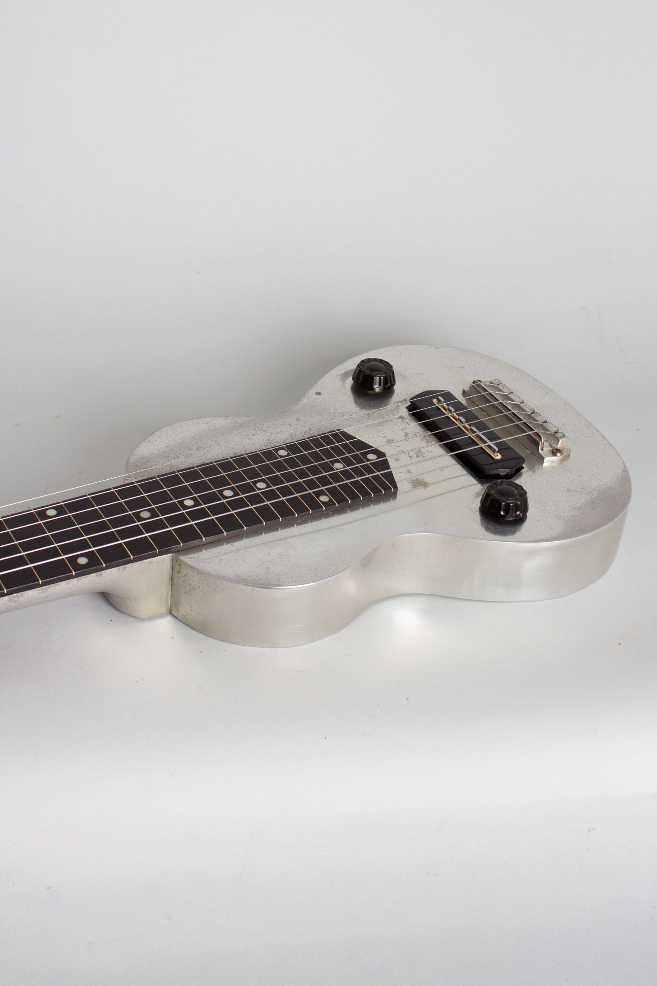Gibson E-150 Lap Steel Electric Guitar (1935)