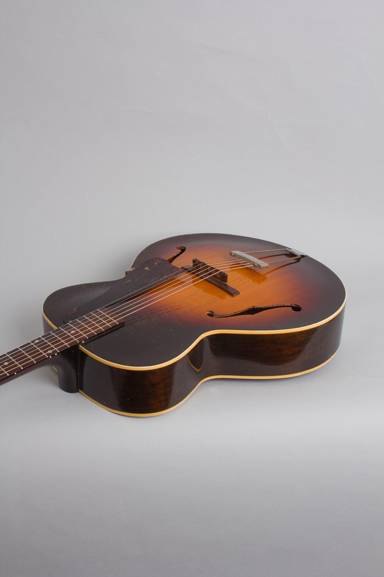 Gibson L-50 Arch Top Acoustic Guitar (1944)