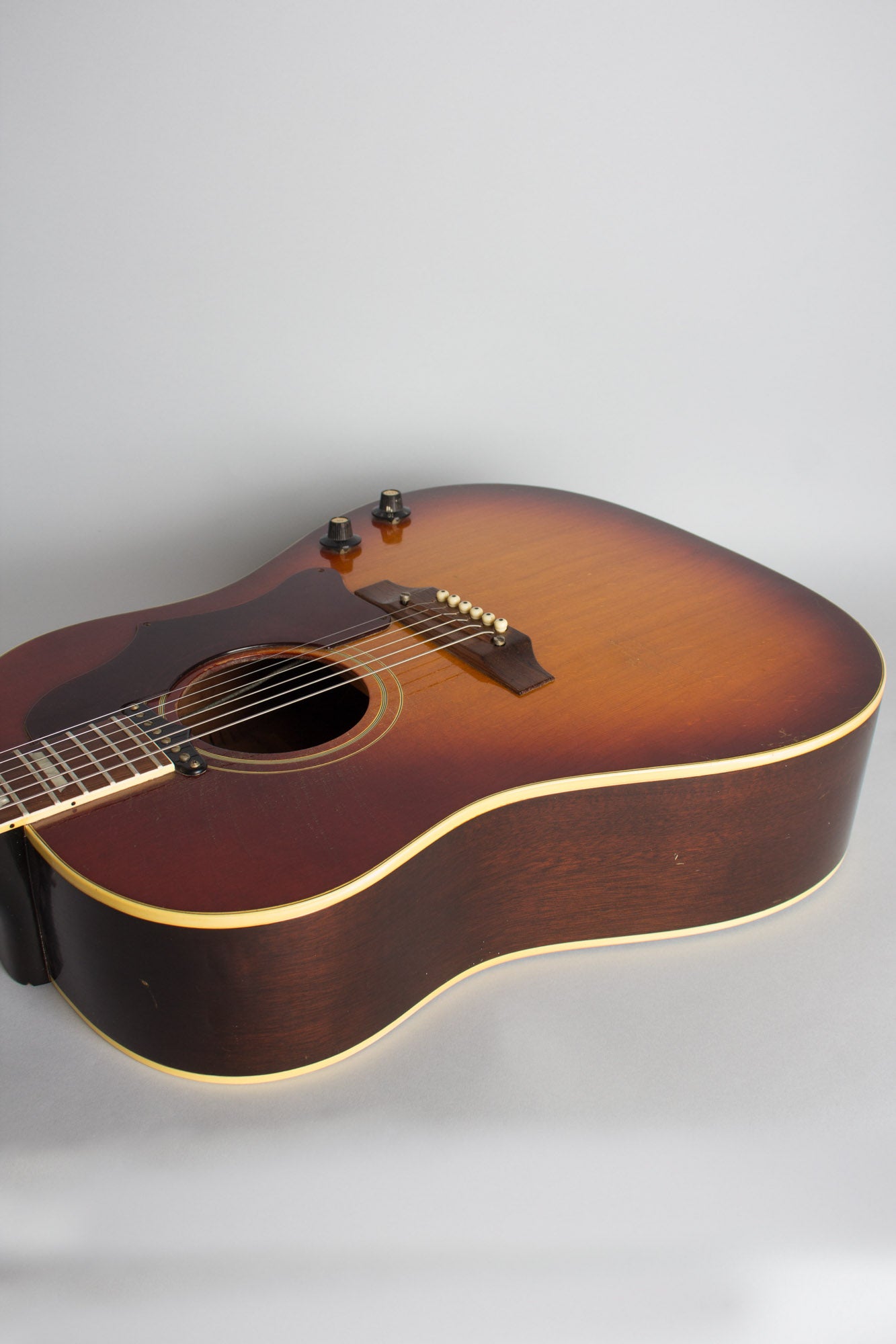 Gibson J-160E Flat Top Acoustic-Electric Guitar (1969)