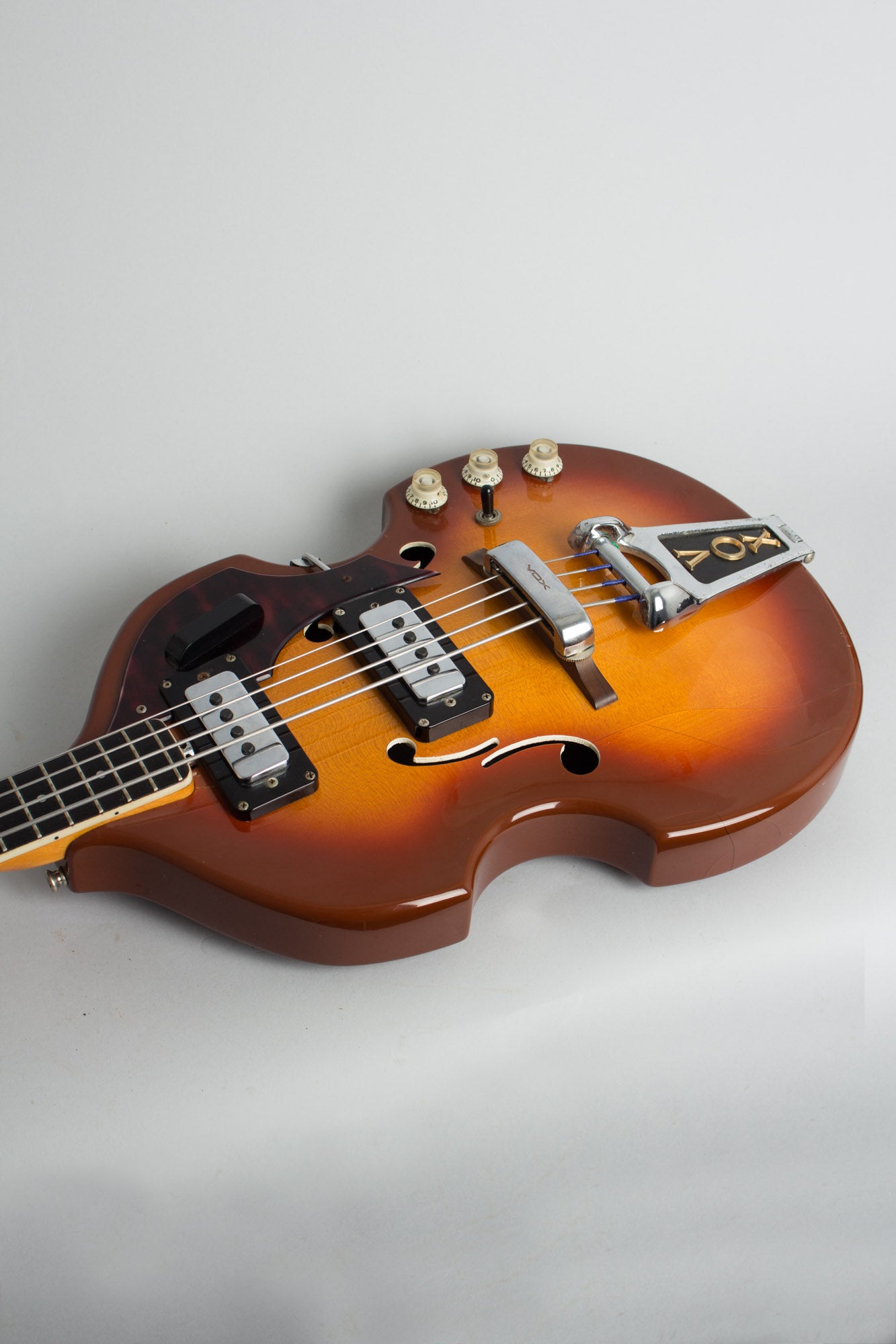 Vox V-283 Spyder IV Hollow Body Electric Bass Guitar (1968)