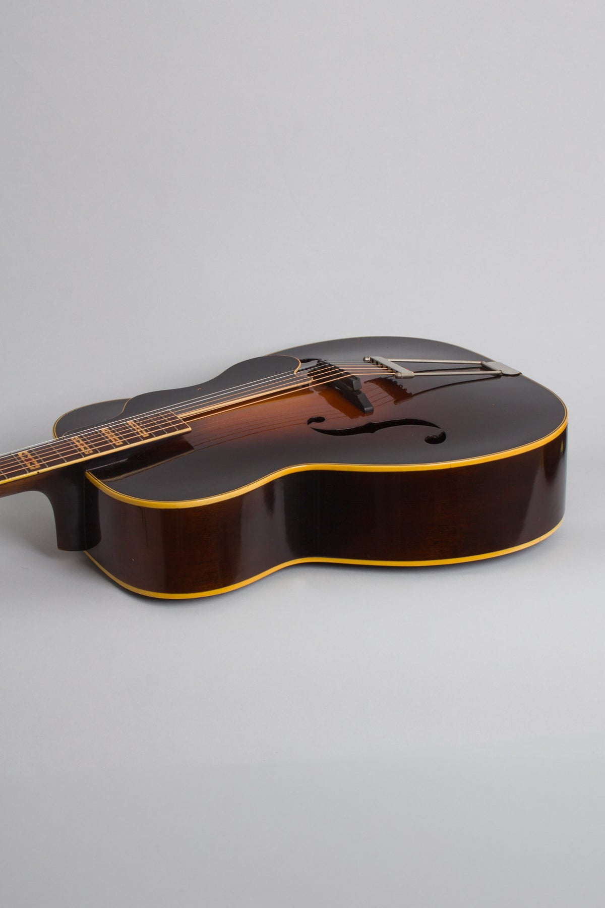 Bacon & Day Ne Plus Ultra Troubadour Model 2M Arch Top Acoustic Guitar (1934)